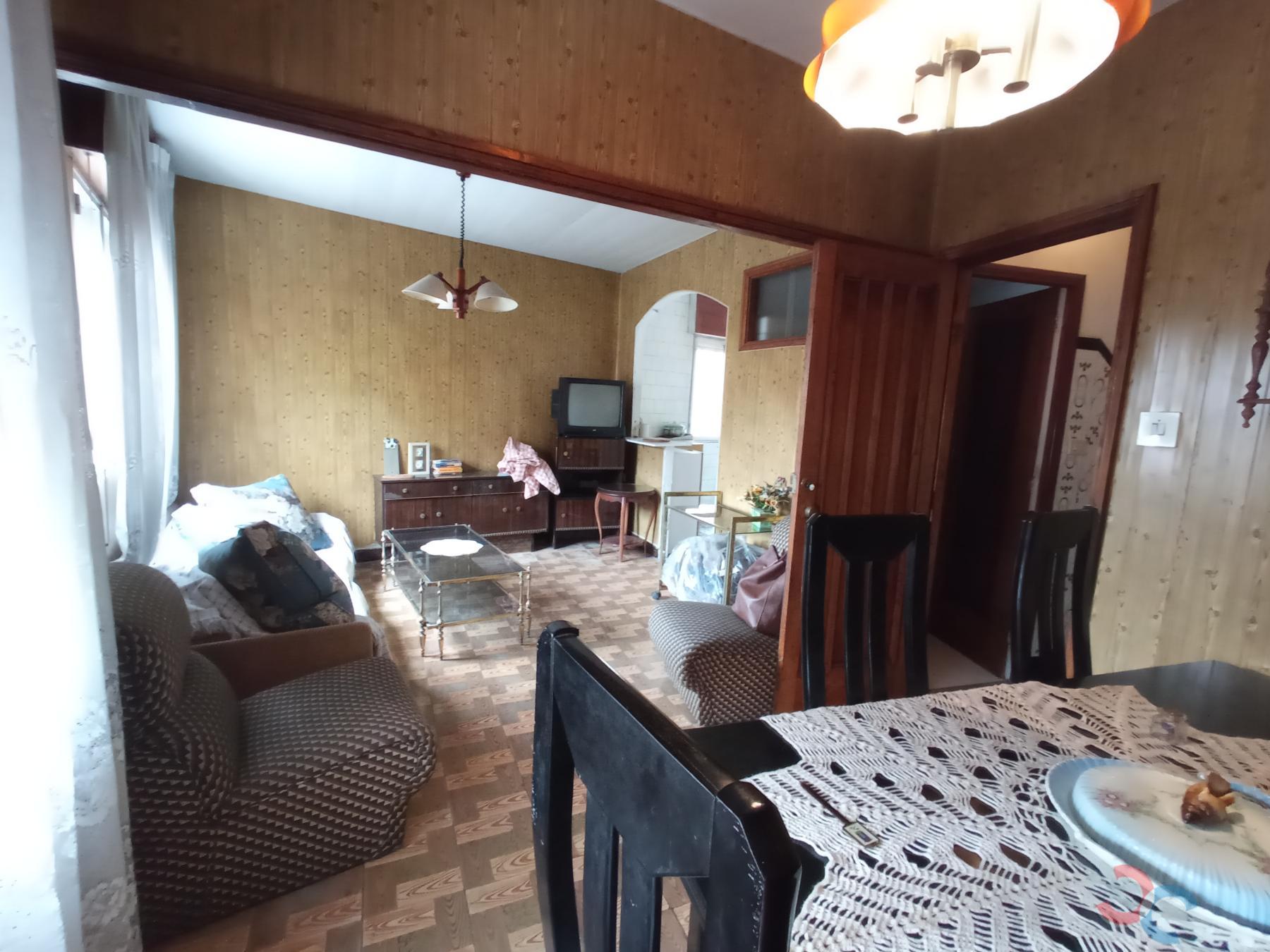 Venda de casa em Marín