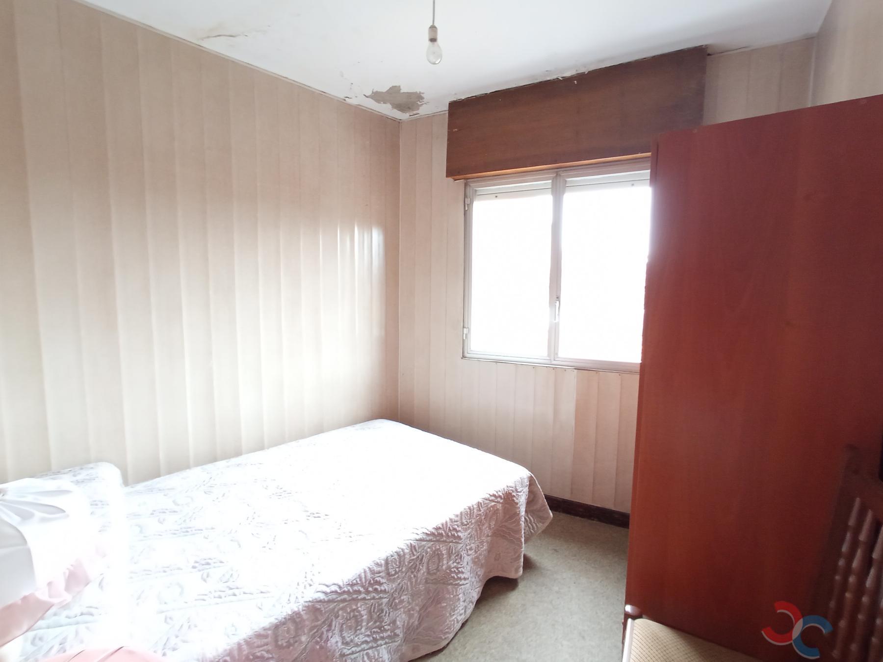 Venda de casa em Marín