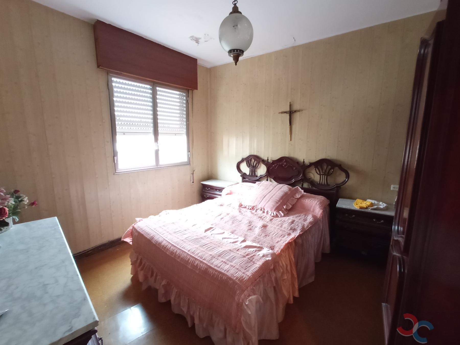 Venda de casa em Marín