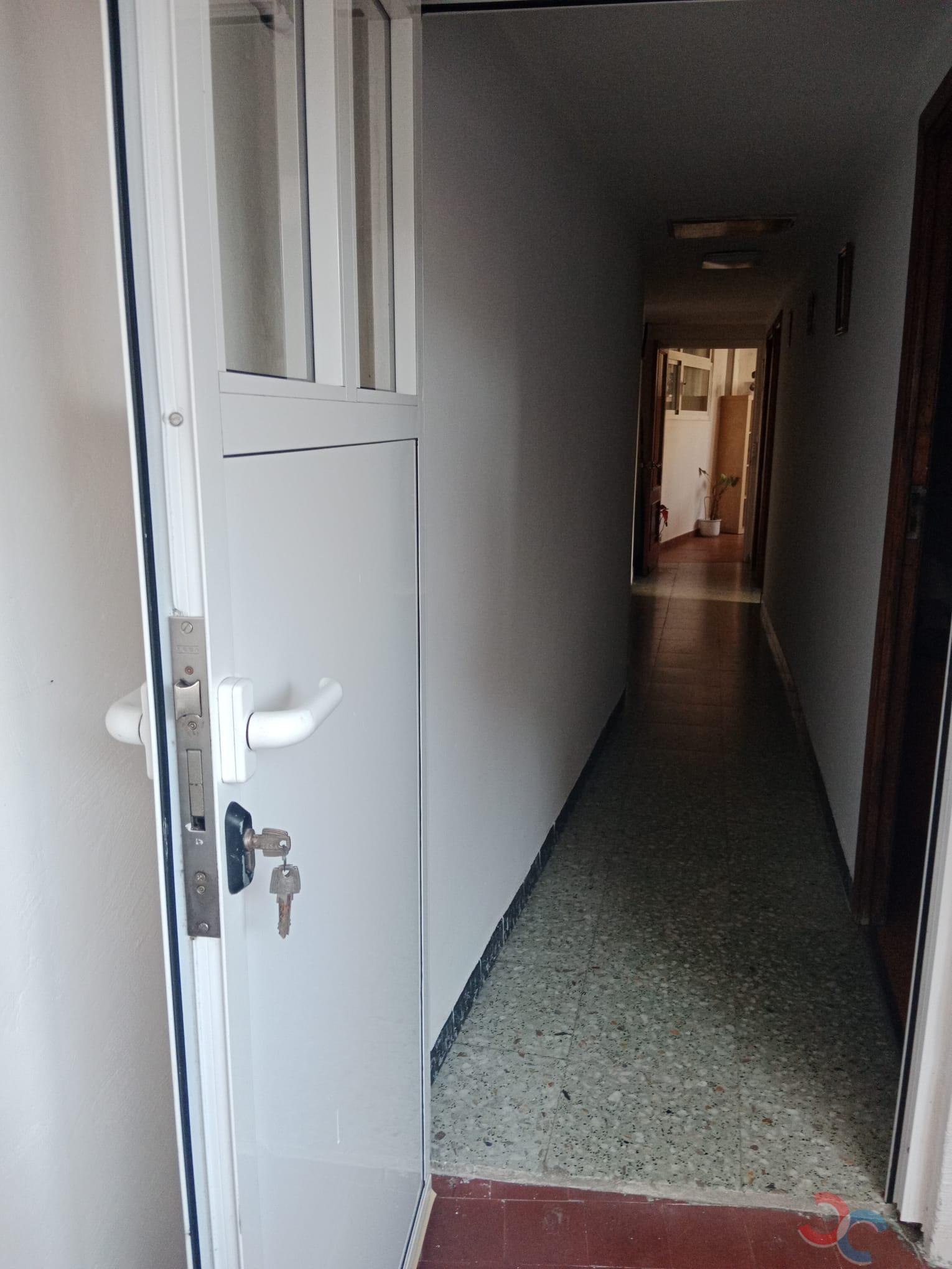 For sale of duplex in Marín