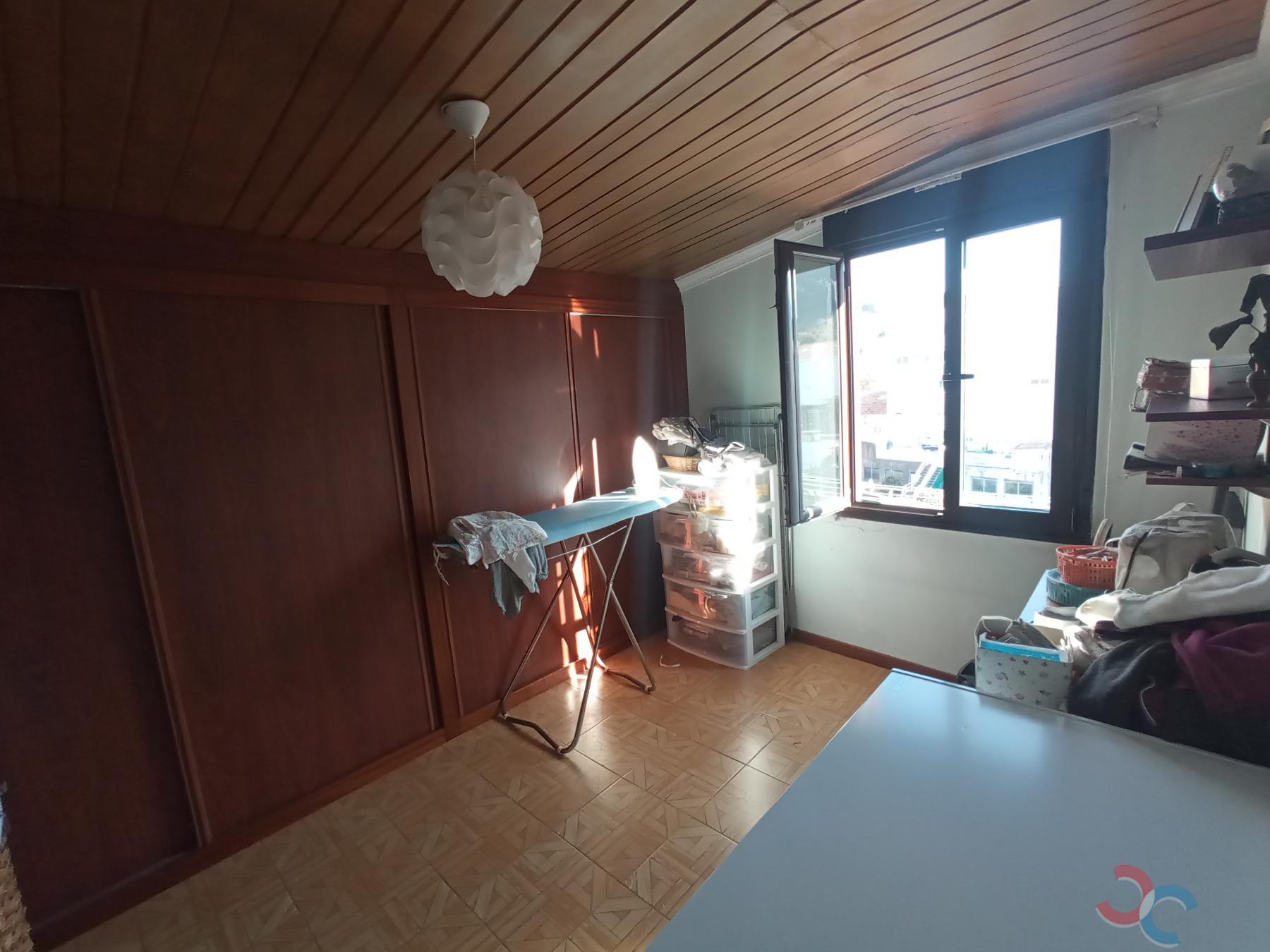 For sale of flat in Bueu