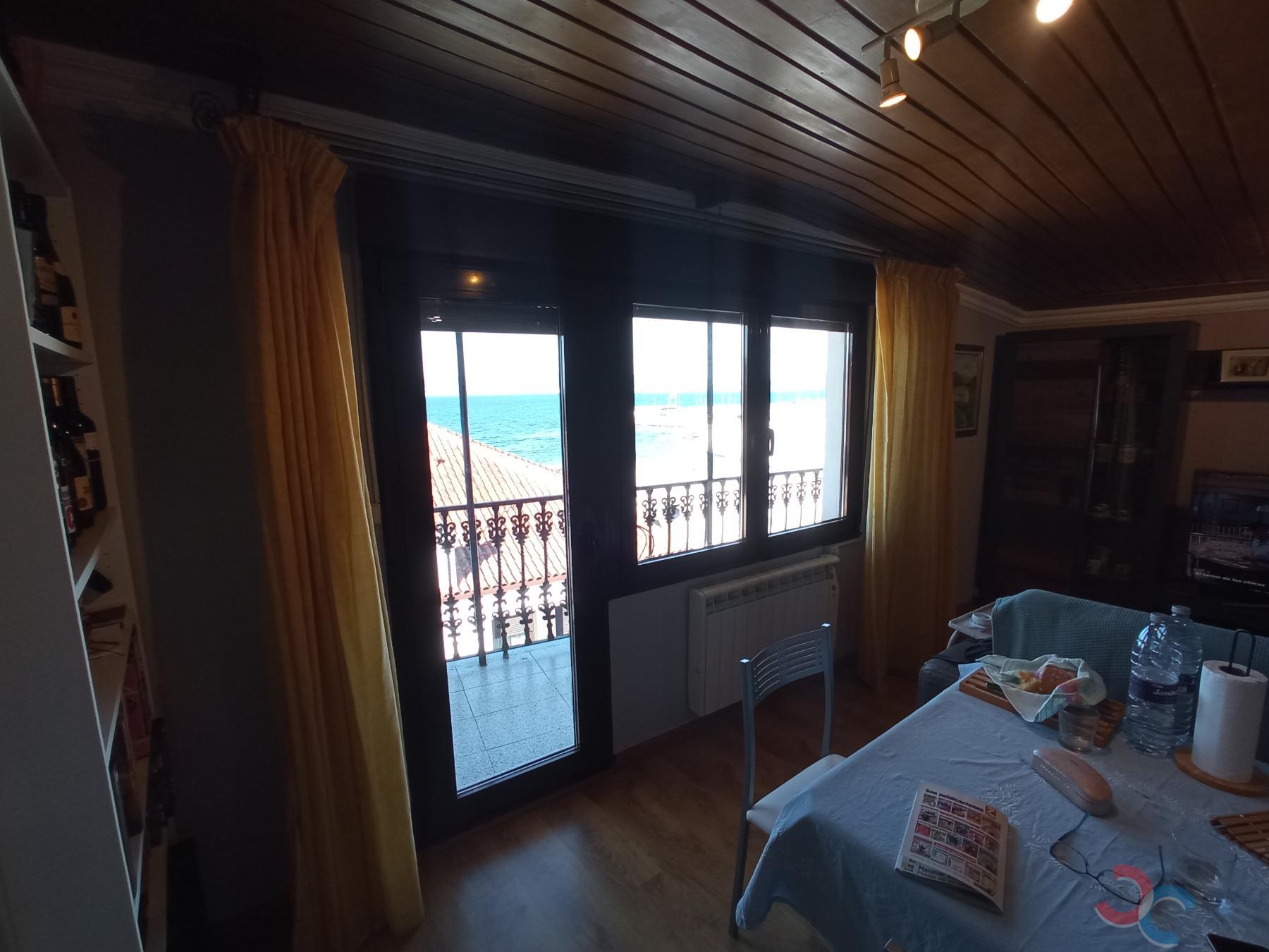 For sale of flat in Bueu