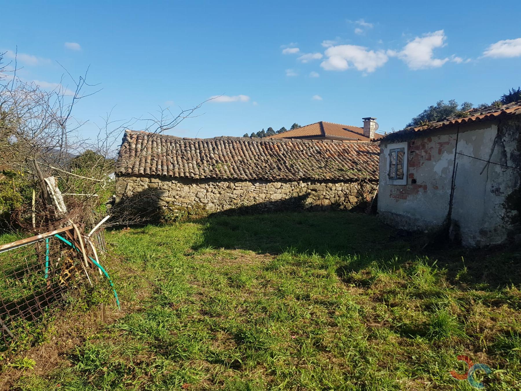 For sale of land in Barro