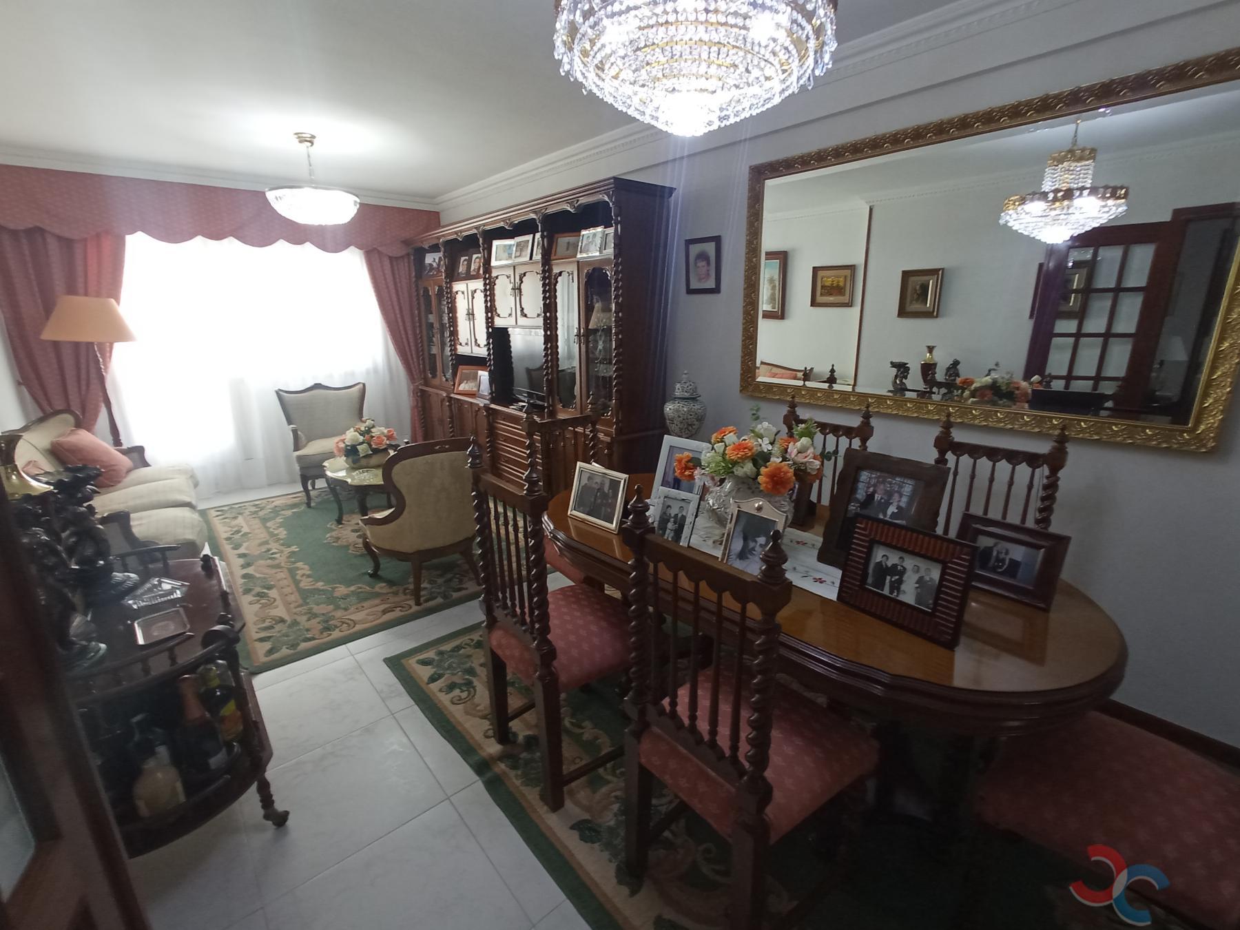 For sale of flat in Marín