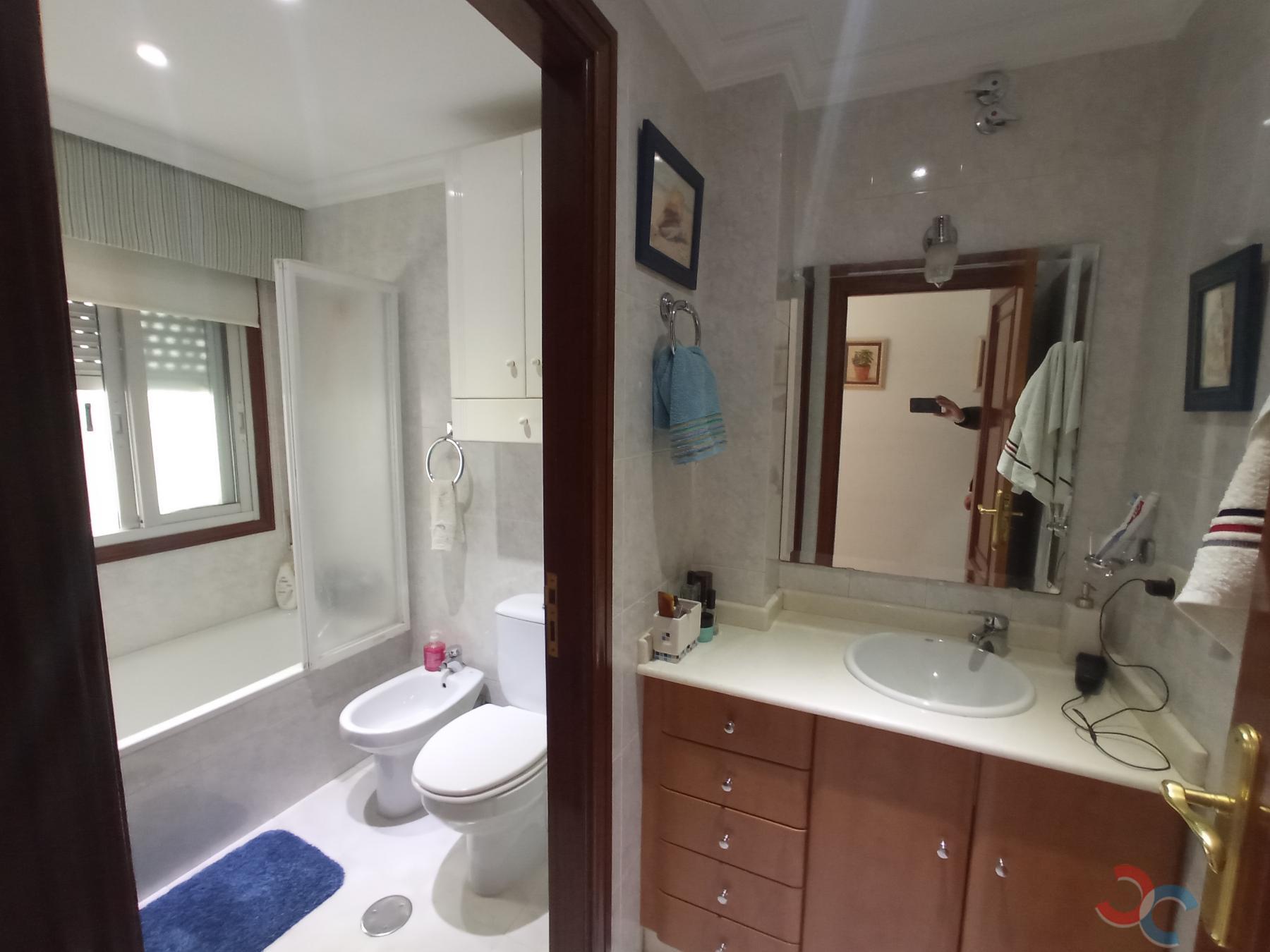 For sale of flat in Marín