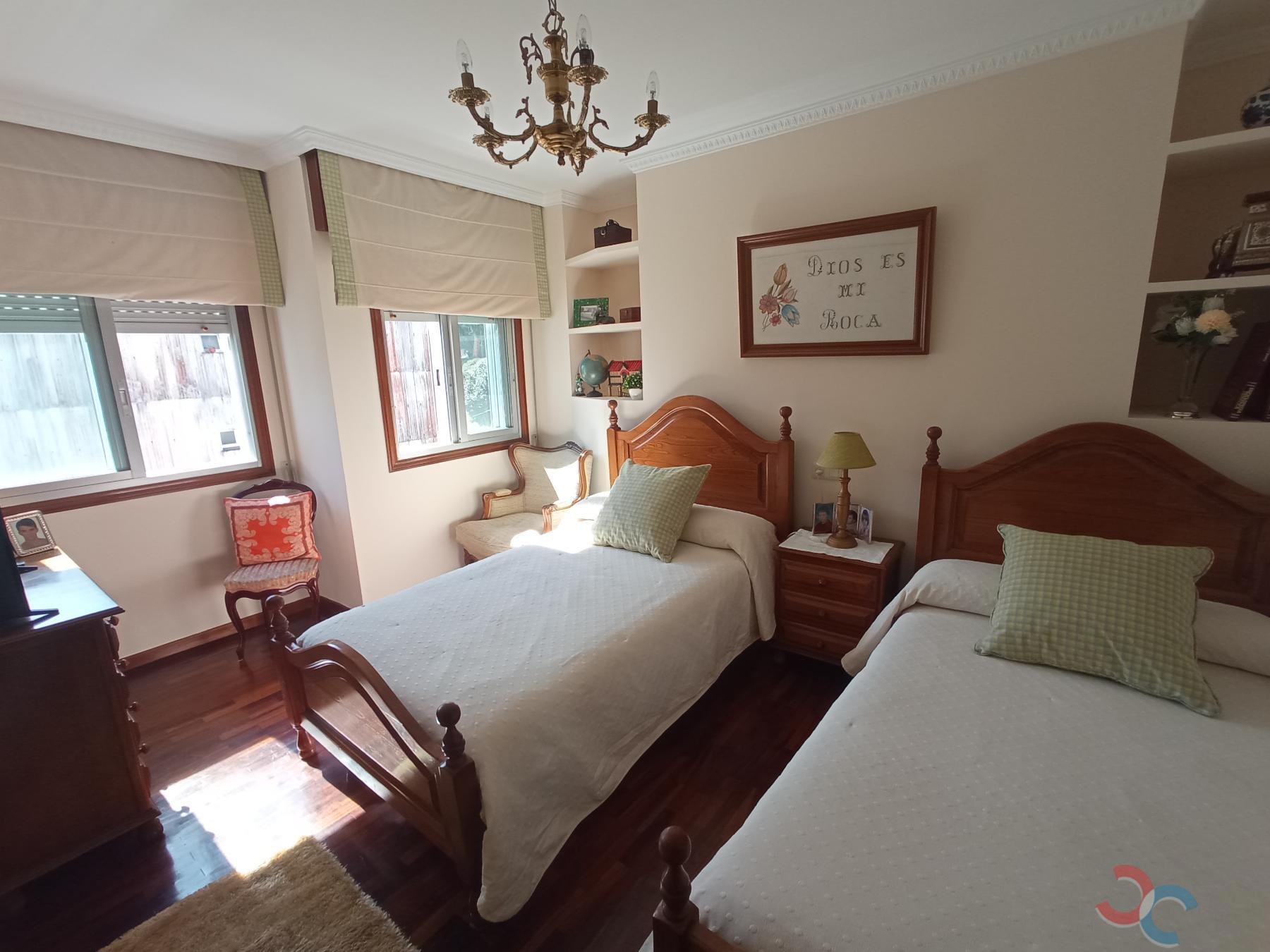 For sale of flat in Marín