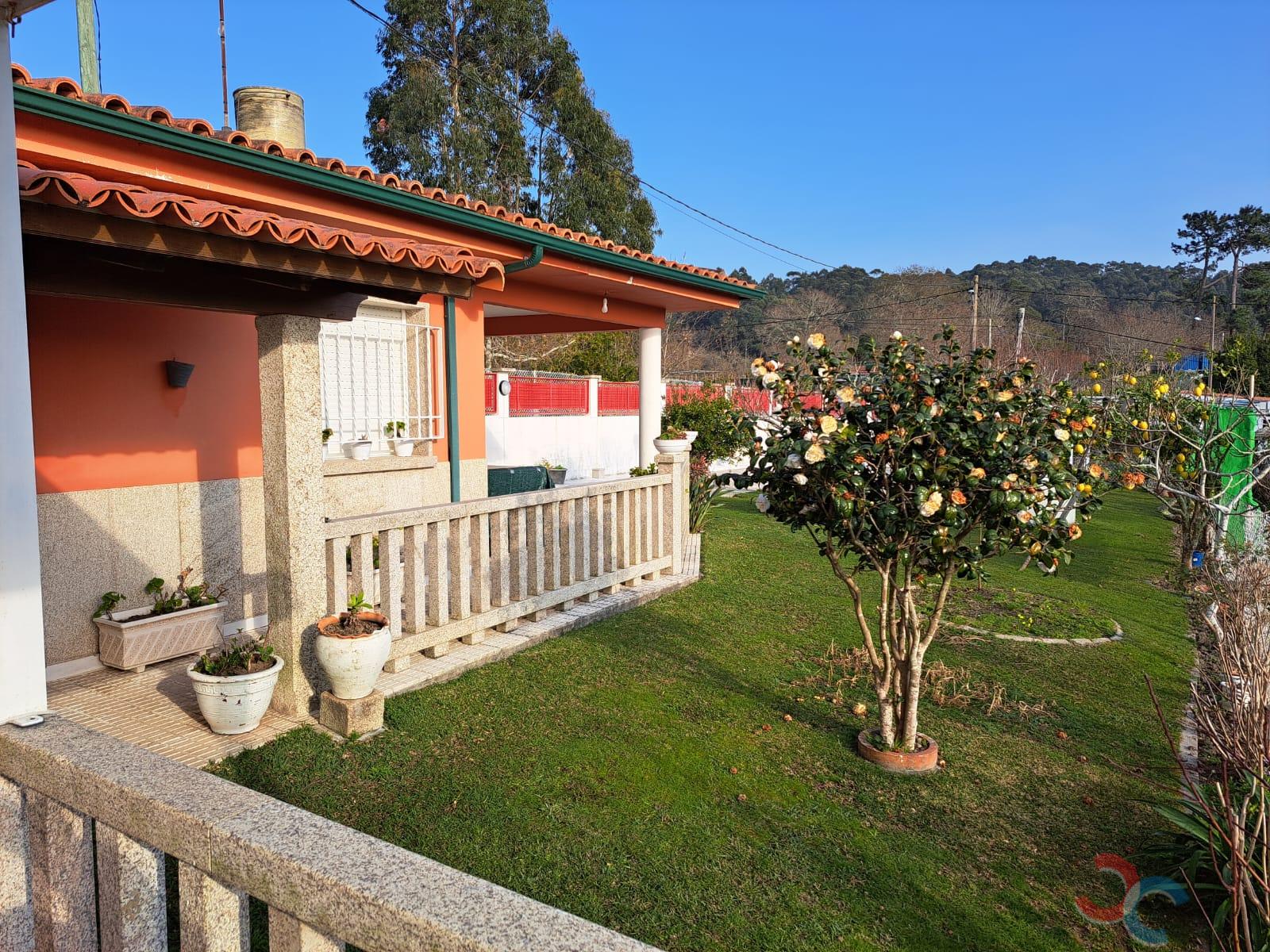 For sale of house in Bueu