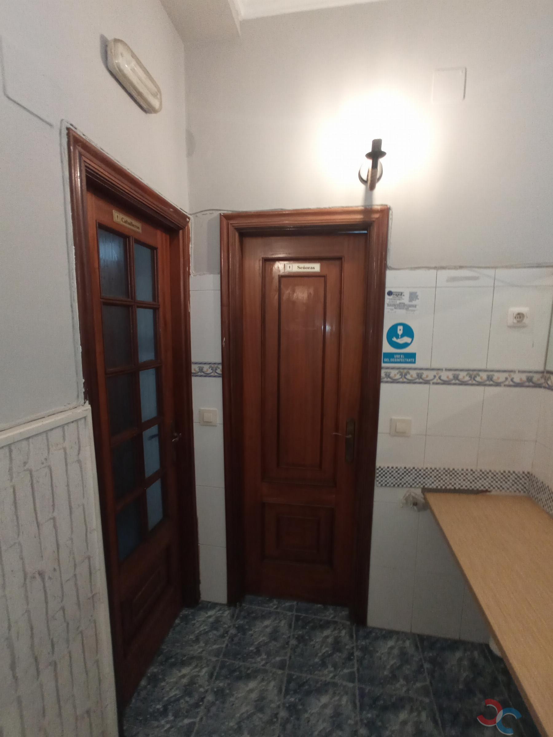 For sale of commercial in Poio