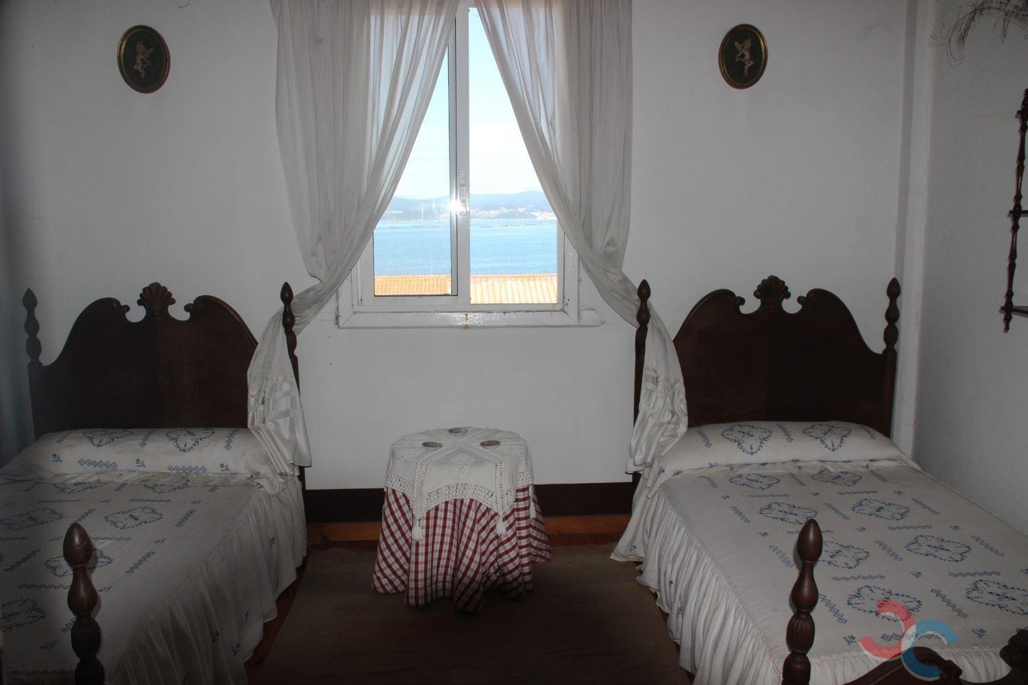 Venta de casa en Bueu