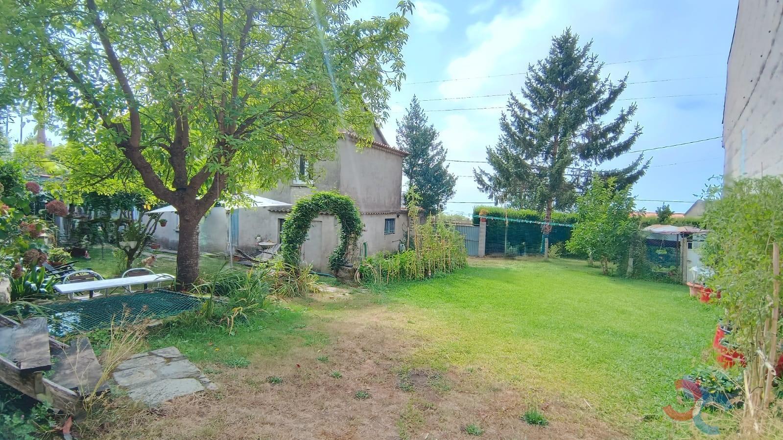 For sale of house in Marín