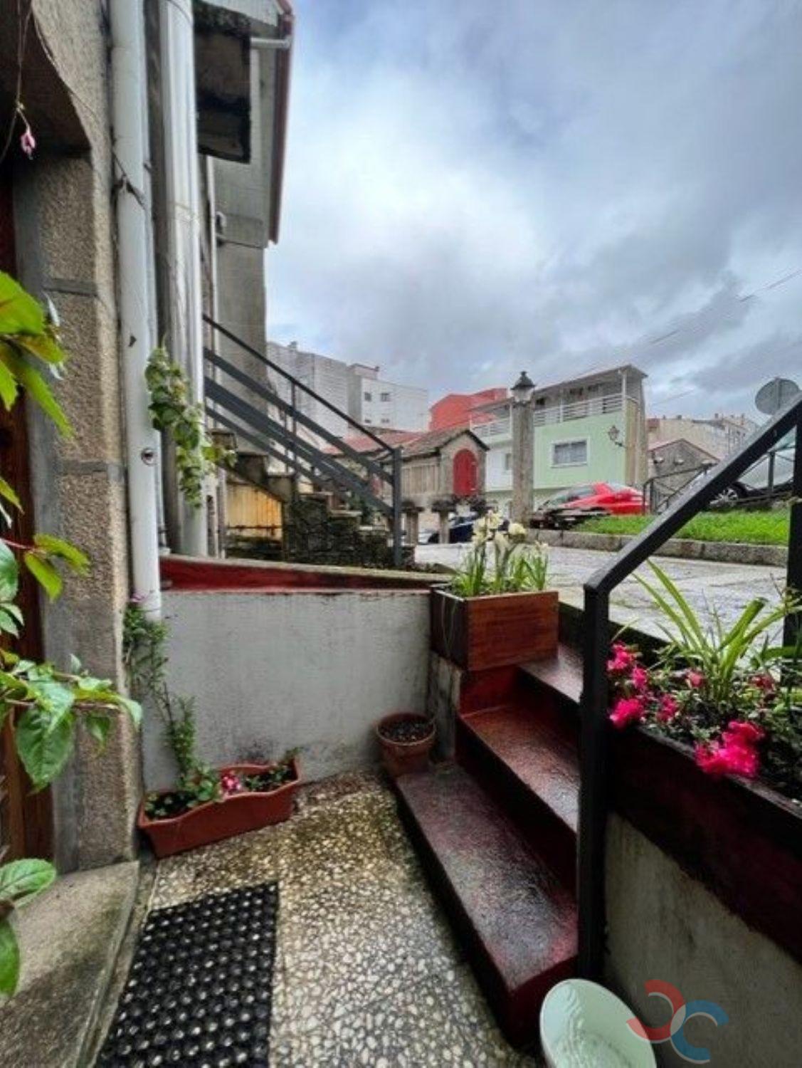 For sale of chalet in Redondela
