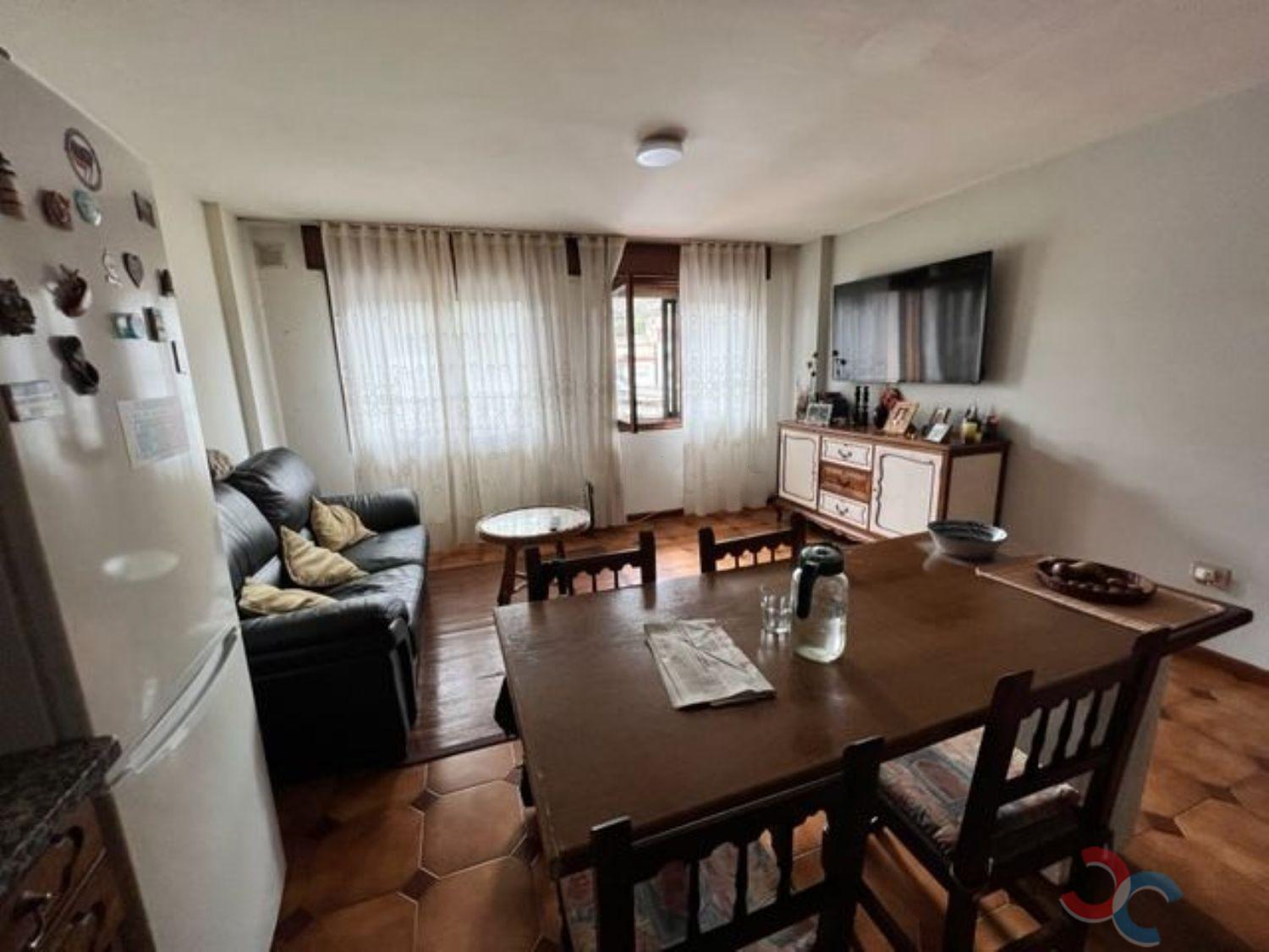 For sale of chalet in Redondela
