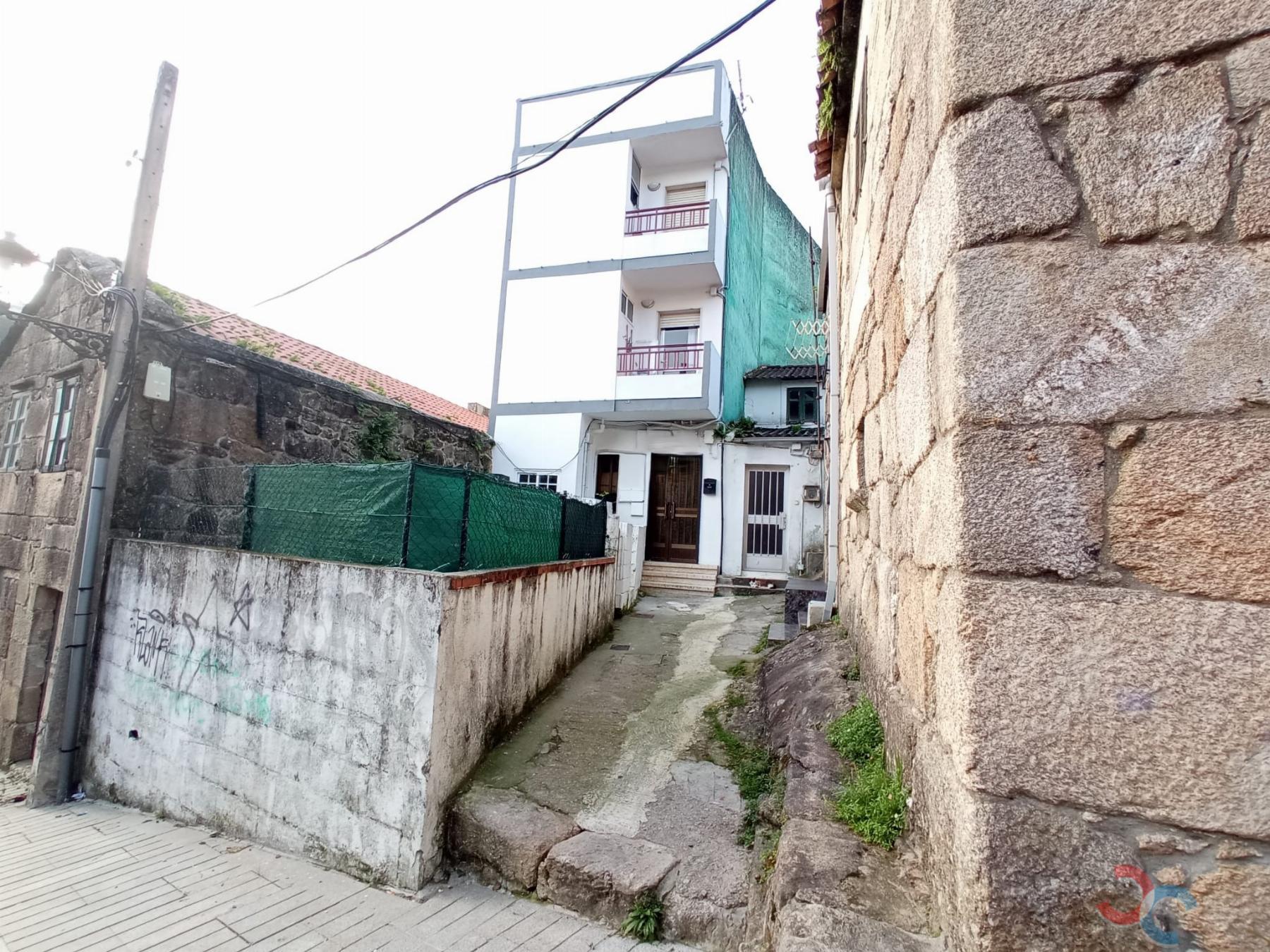 Venda de edifício em Marín