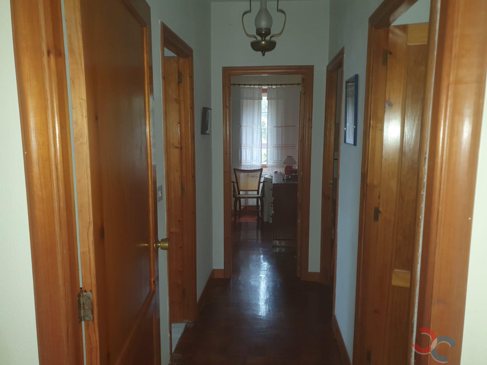 For sale of house in Moraña