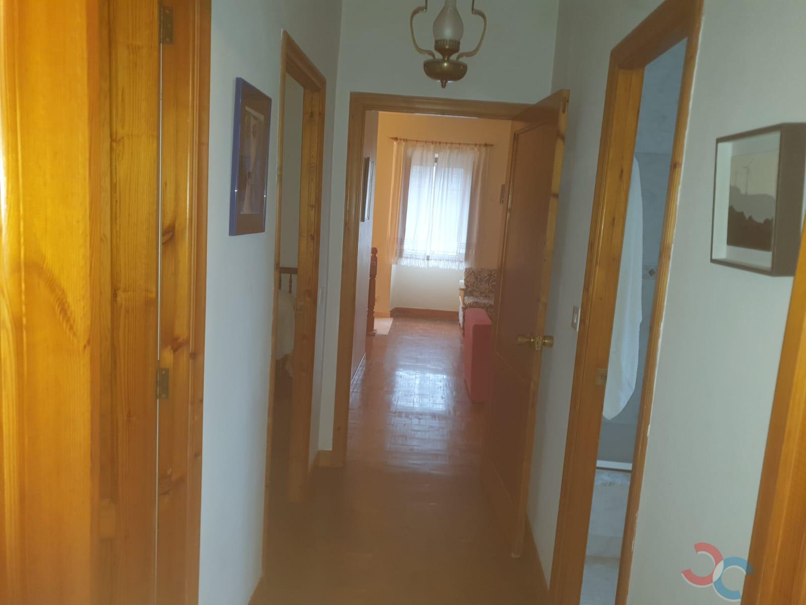 For sale of house in Moraña
