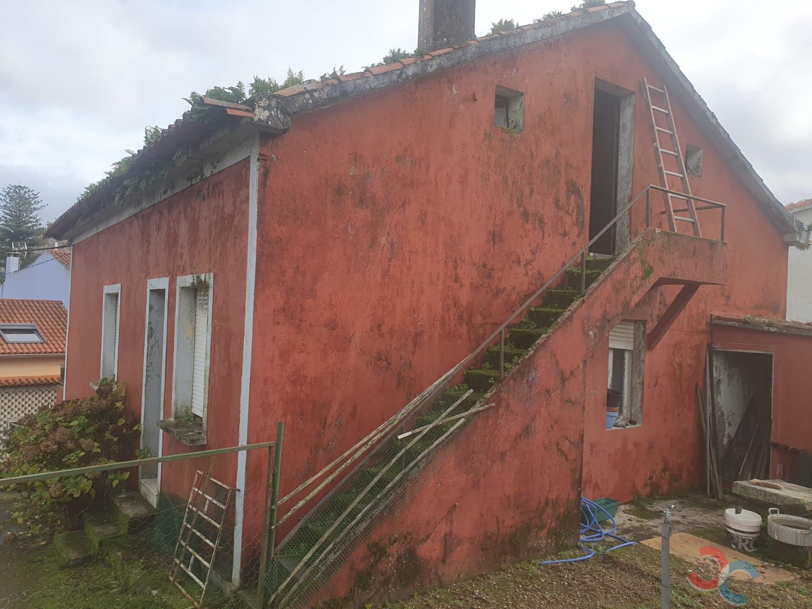 For sale of house in Vilagarcía de Arousa