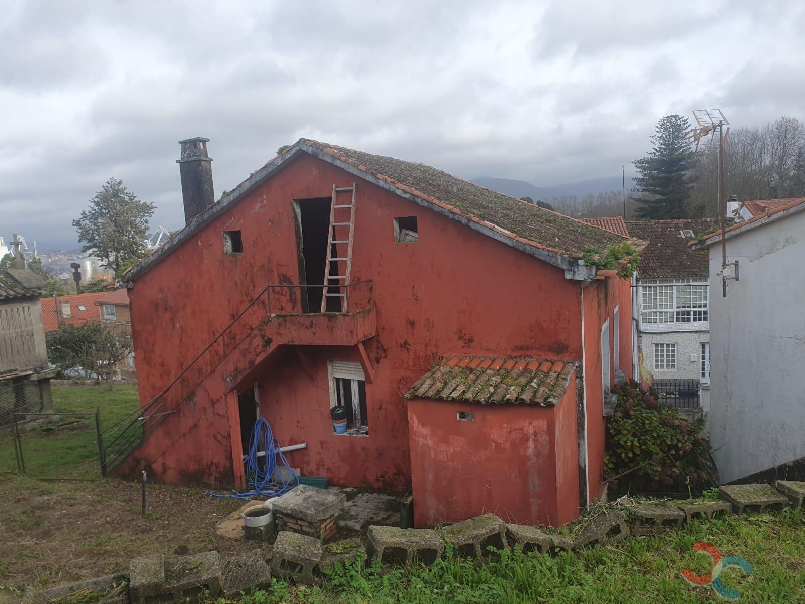 For sale of house in Vilagarcía de Arousa