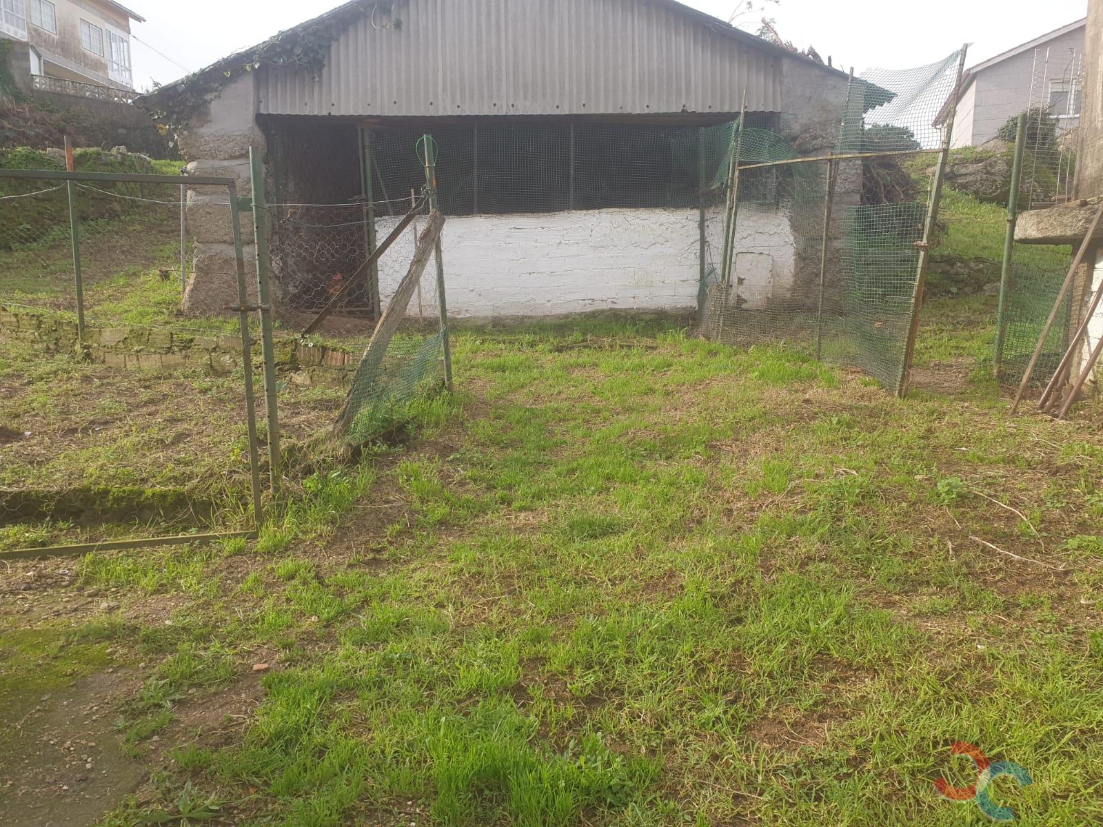 For sale of house in Vilagarcía de Arousa