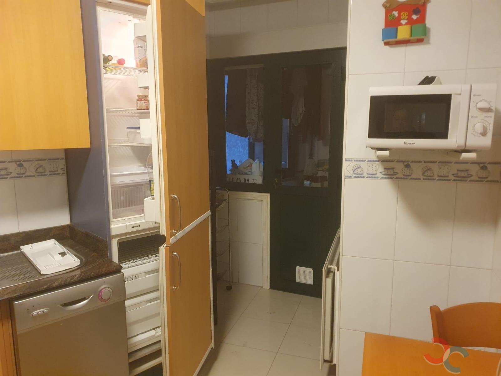 For sale of apartment in Soutomaior