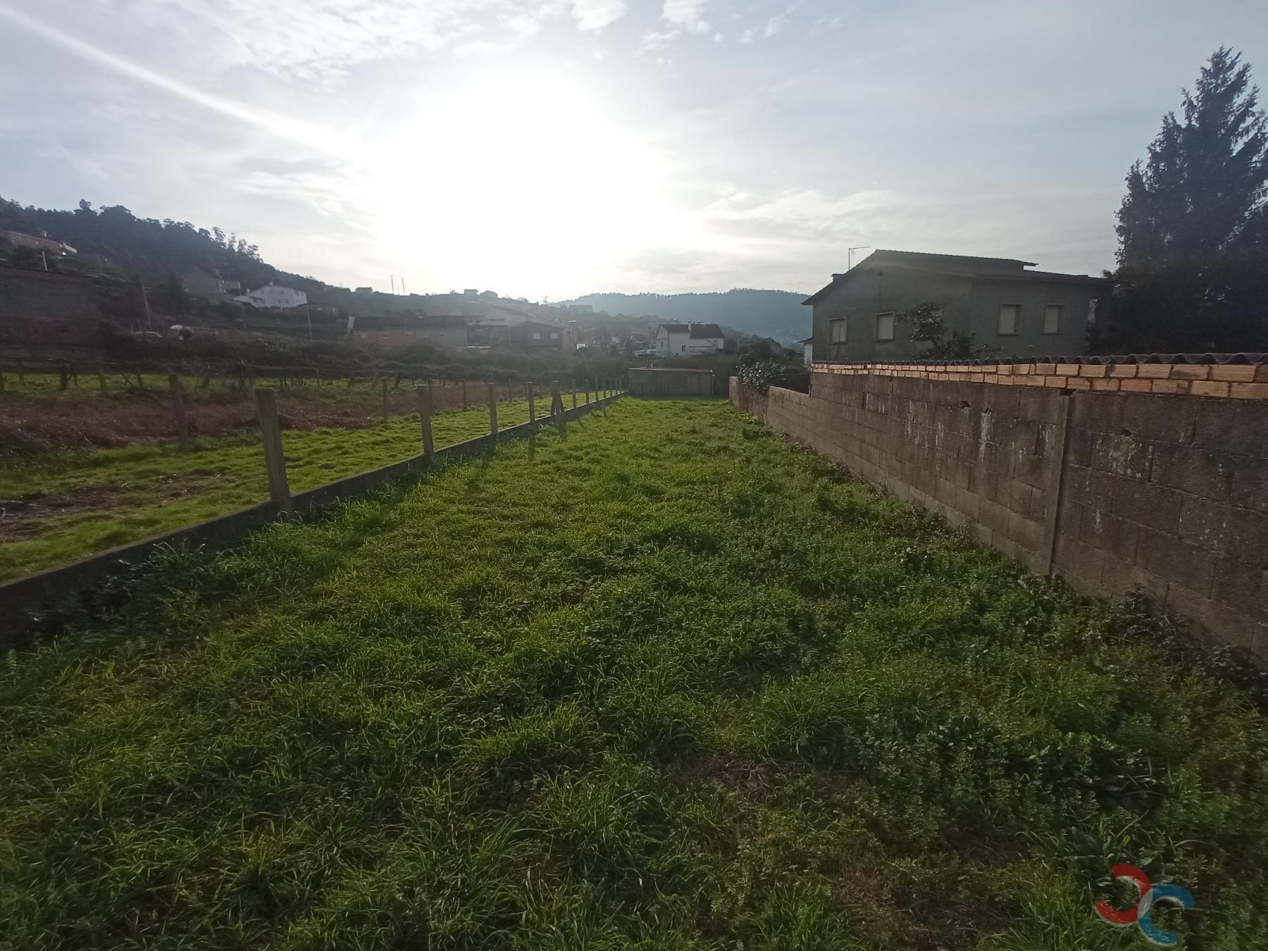 Venta de terreno en Marín