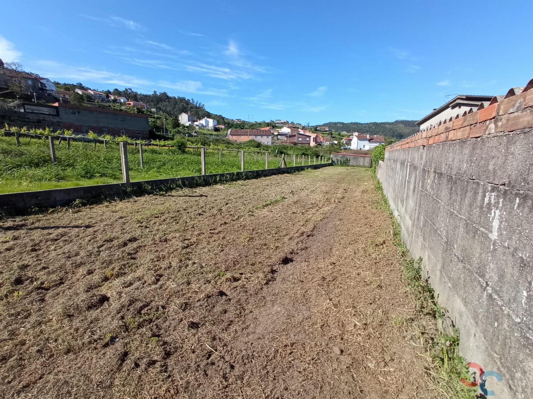 Venta de terreno en Marín
