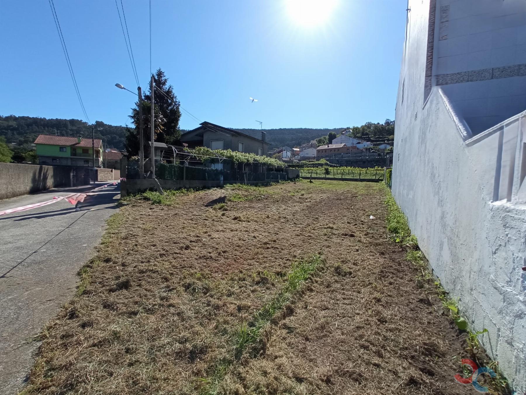 Venta de terreno en Marín