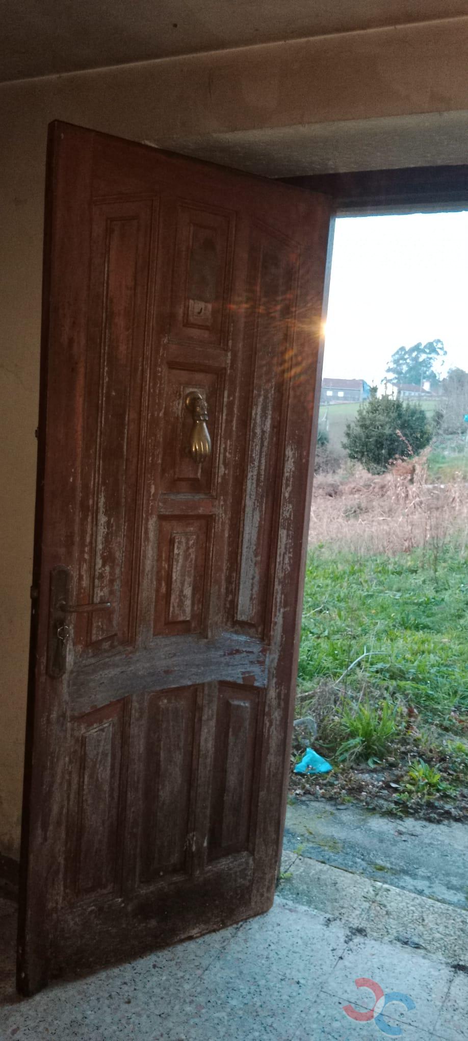 Venda de casa em Campo Lameiro