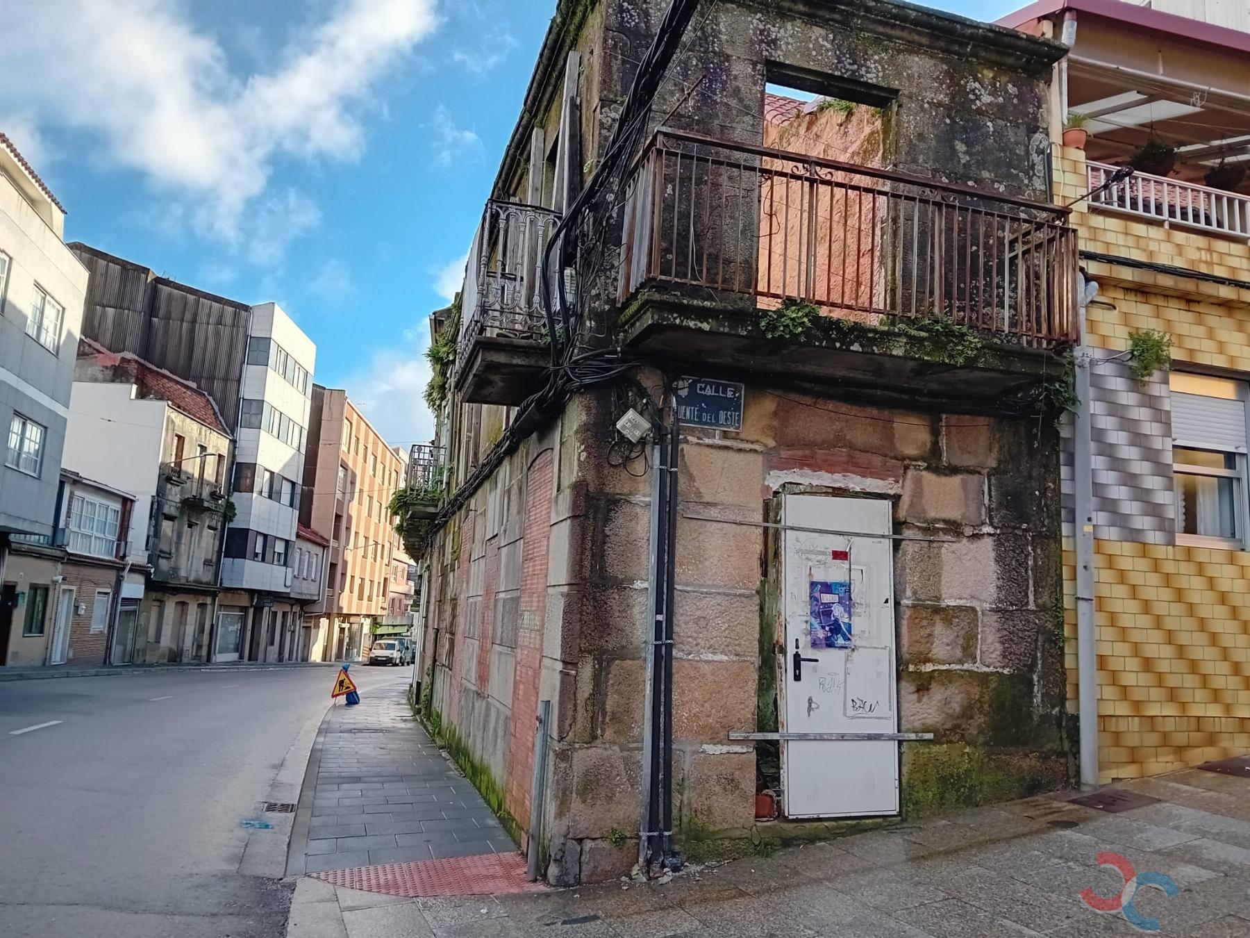 For sale of house in Marín