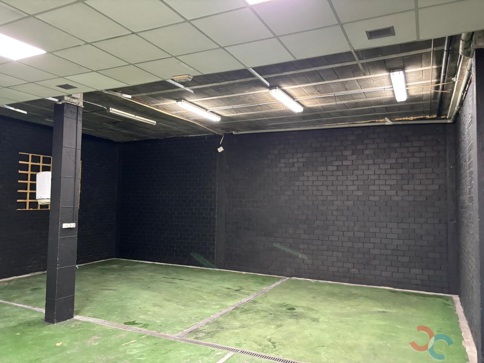 Venda de local comercial em Bueu