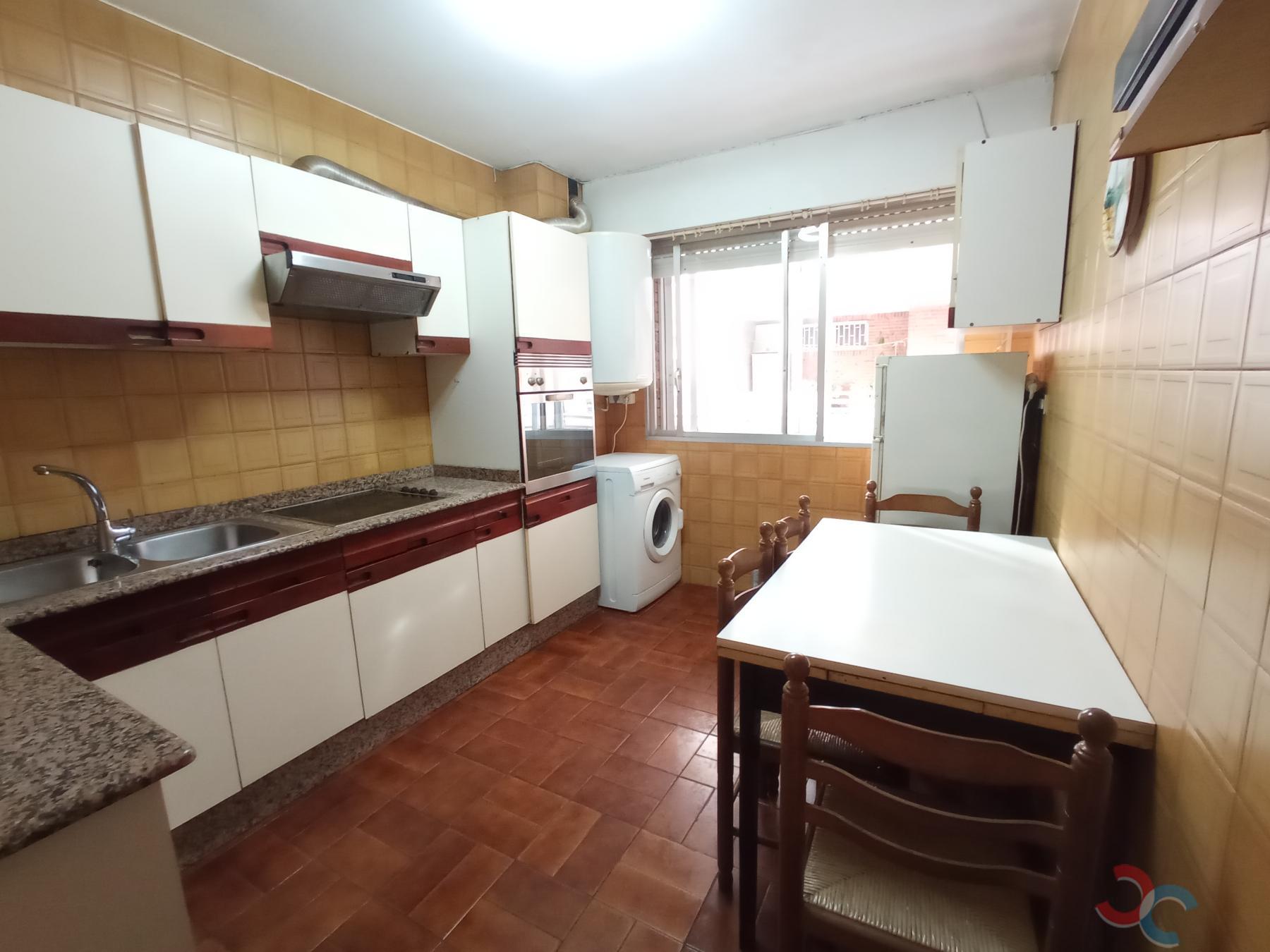 For sale of flat in Marín