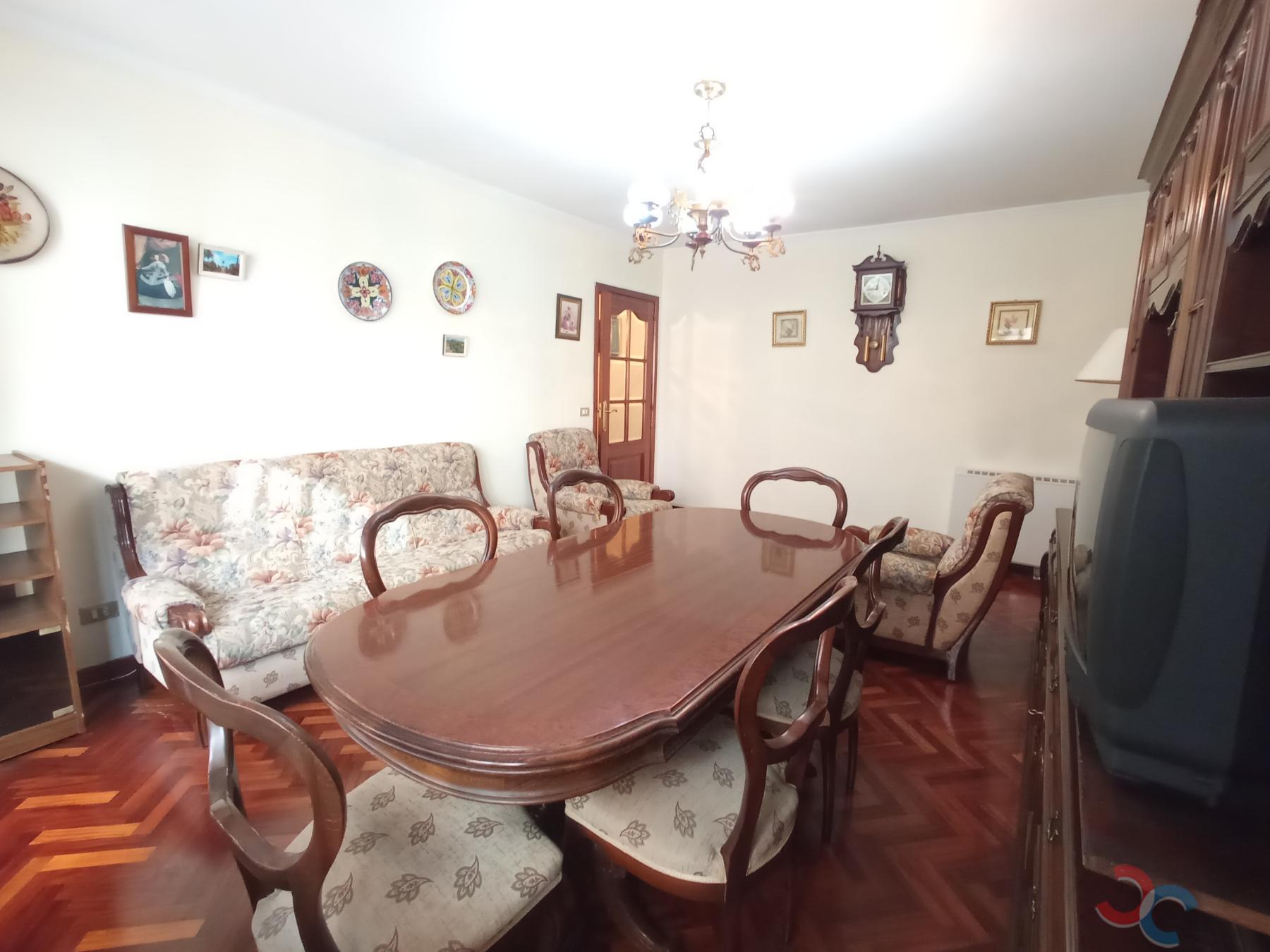 Venta de piso en Marín