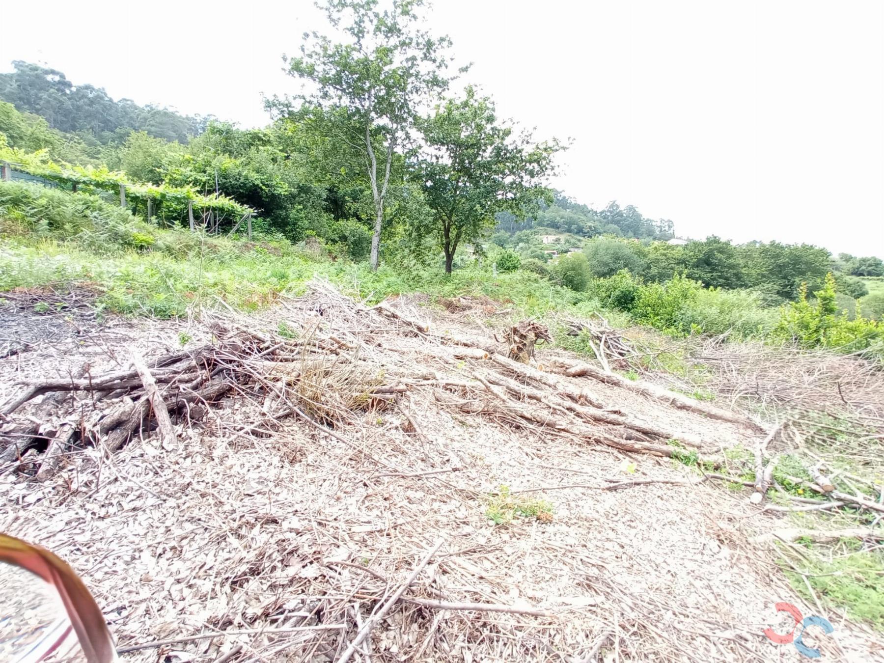Venta de terreno en Marín
