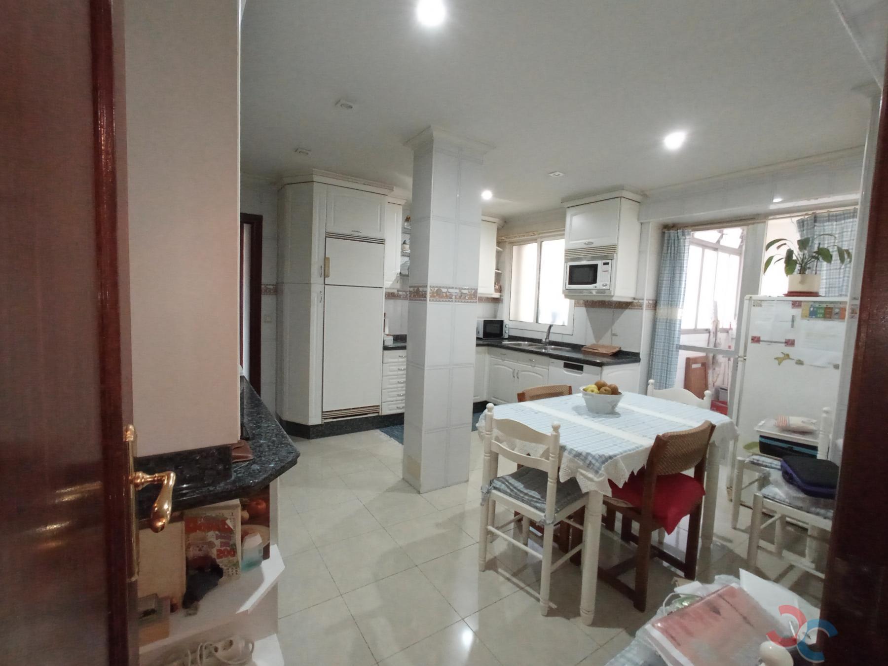 Venda de apartamento em Marín