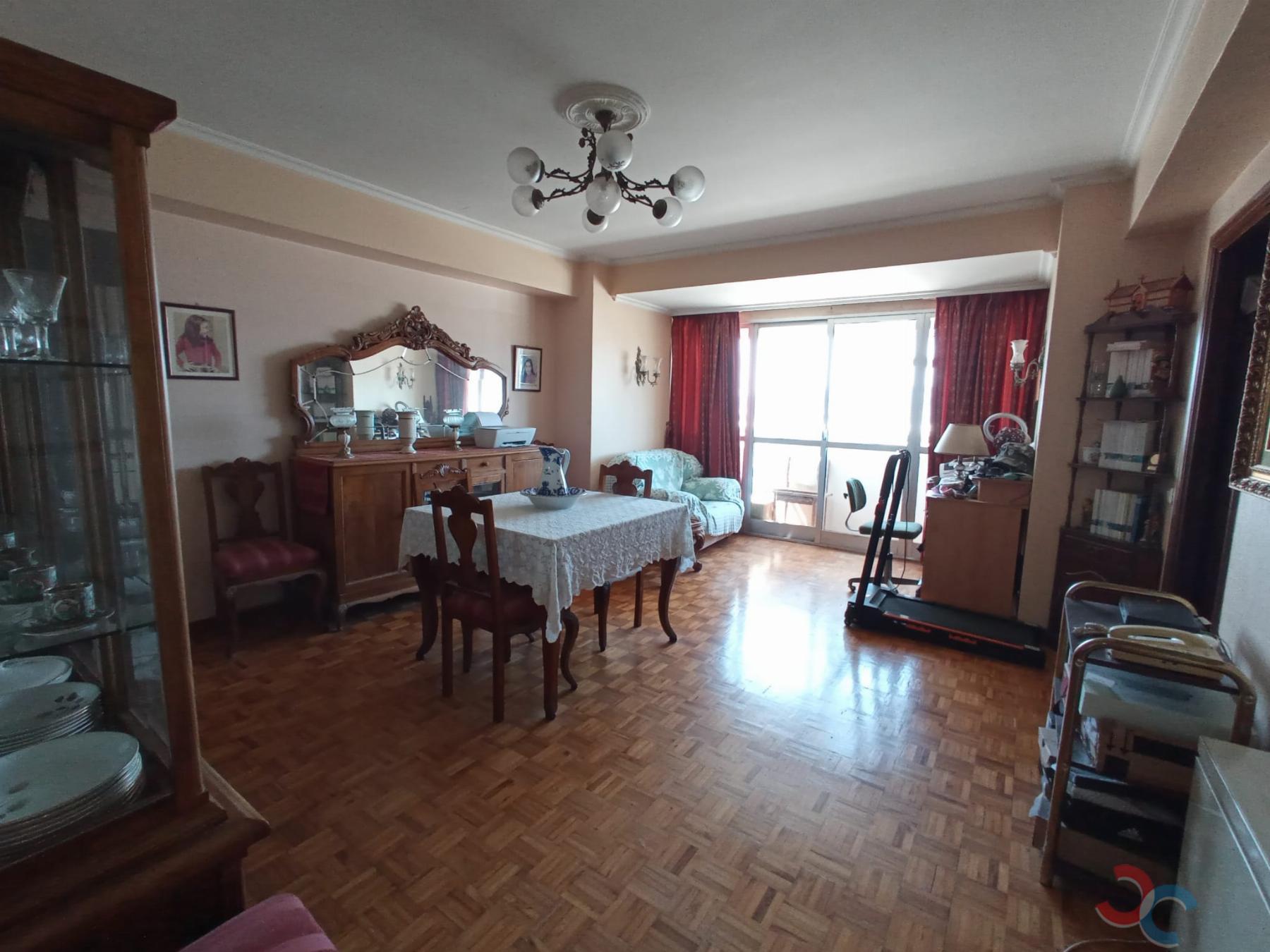 Venda de apartamento em Marín