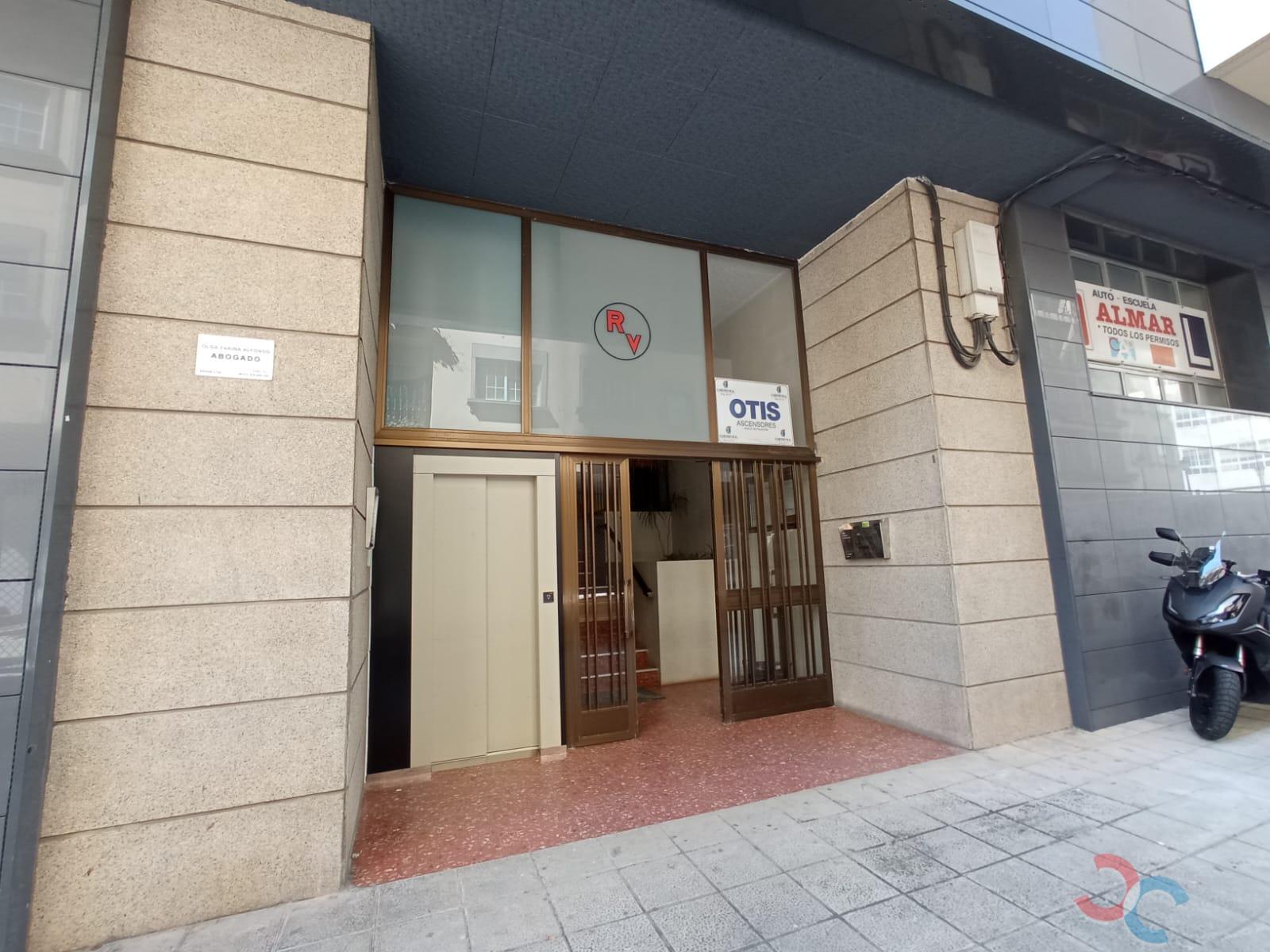 Venda de apartamento em Marín