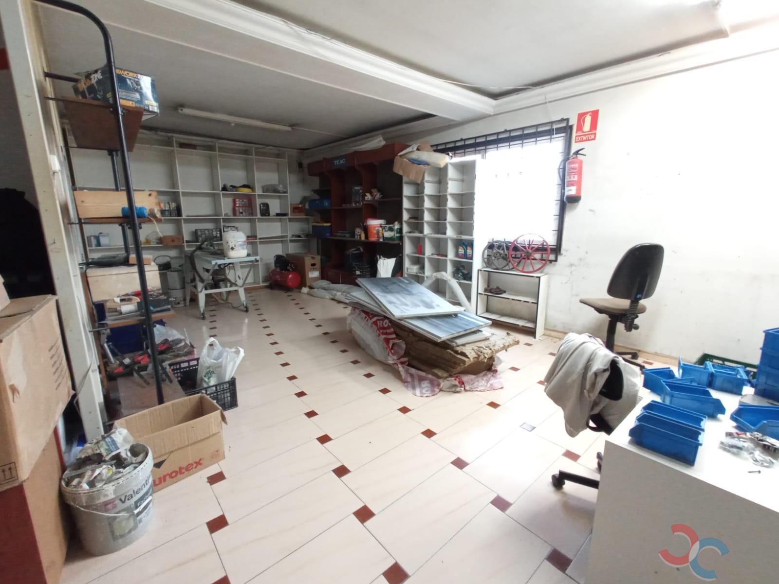 Venta de local comercial en Pontevedra