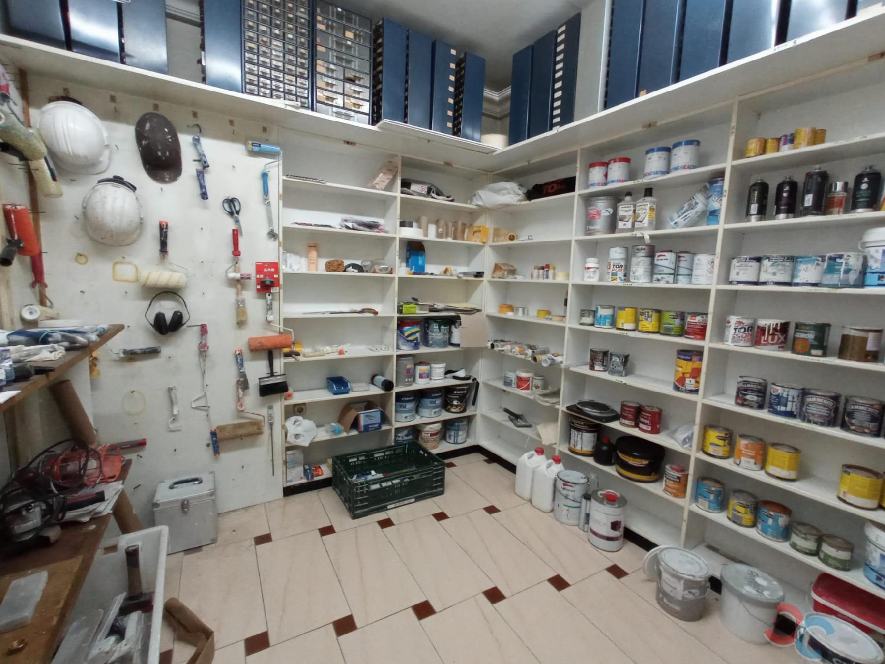 Venta de local comercial en Pontevedra
