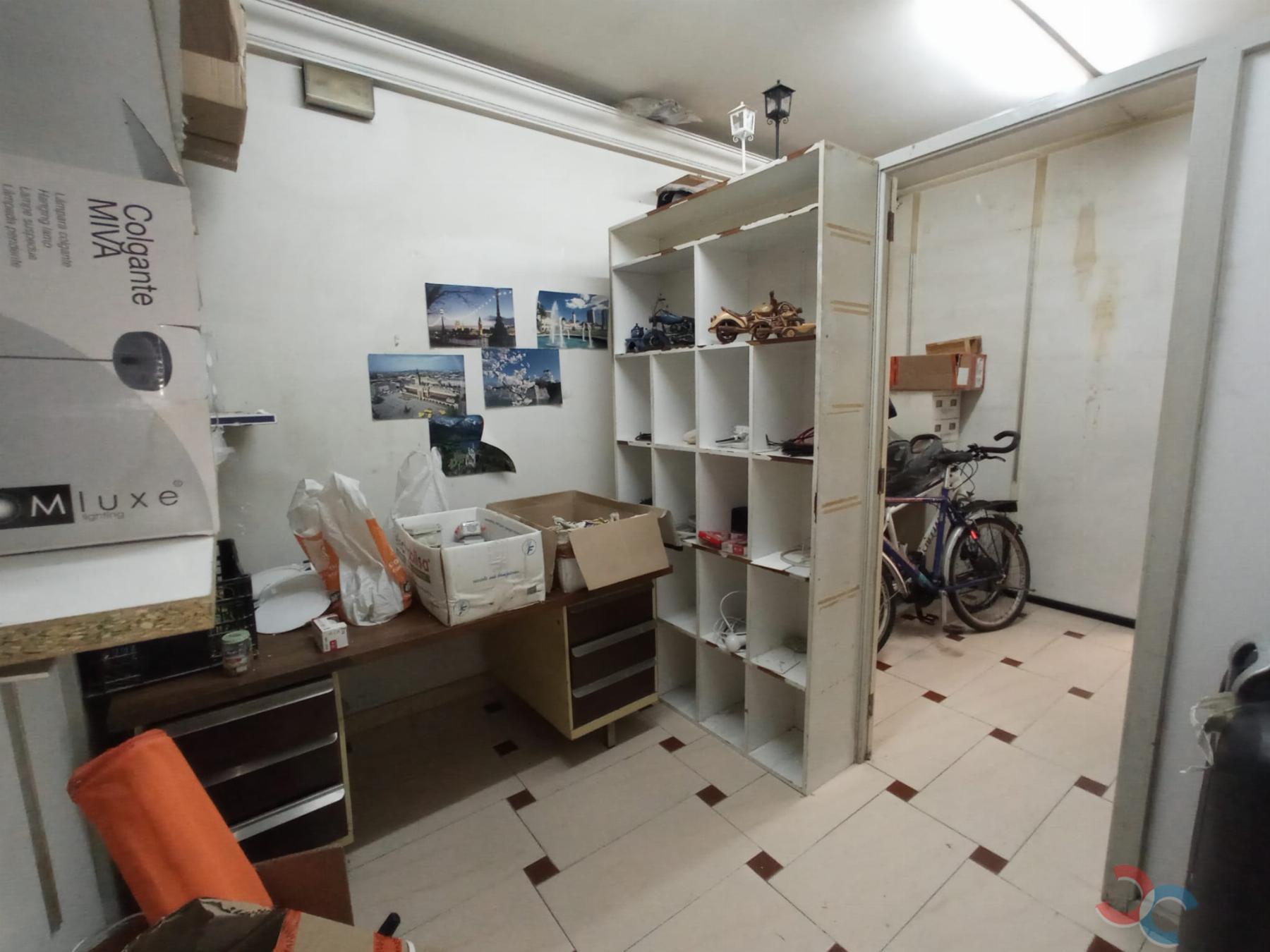 Venta de local comercial en Pontevedra