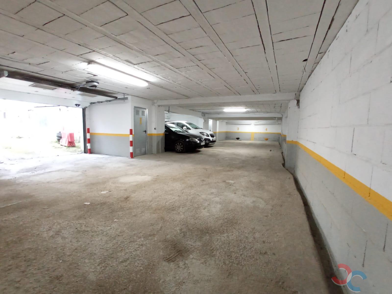 For sale of garage in Pontevedra