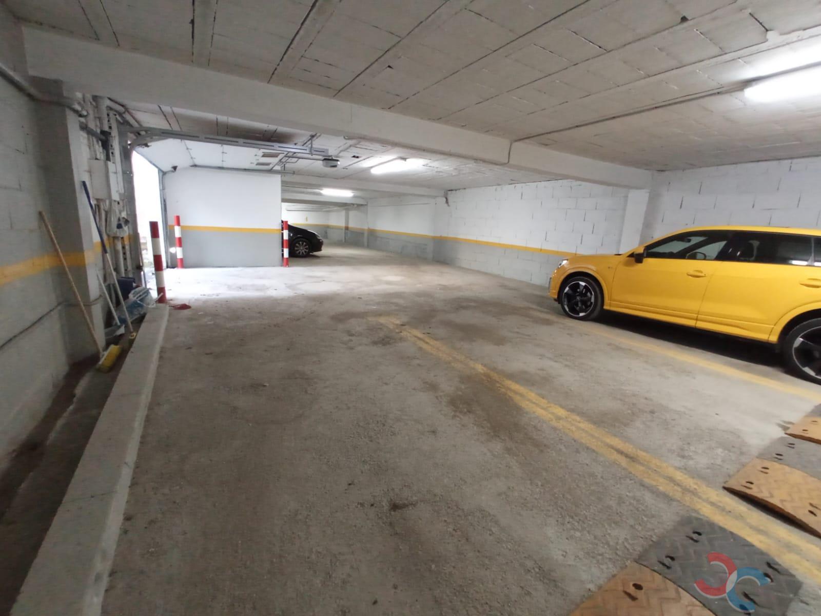 For sale of garage in Pontevedra