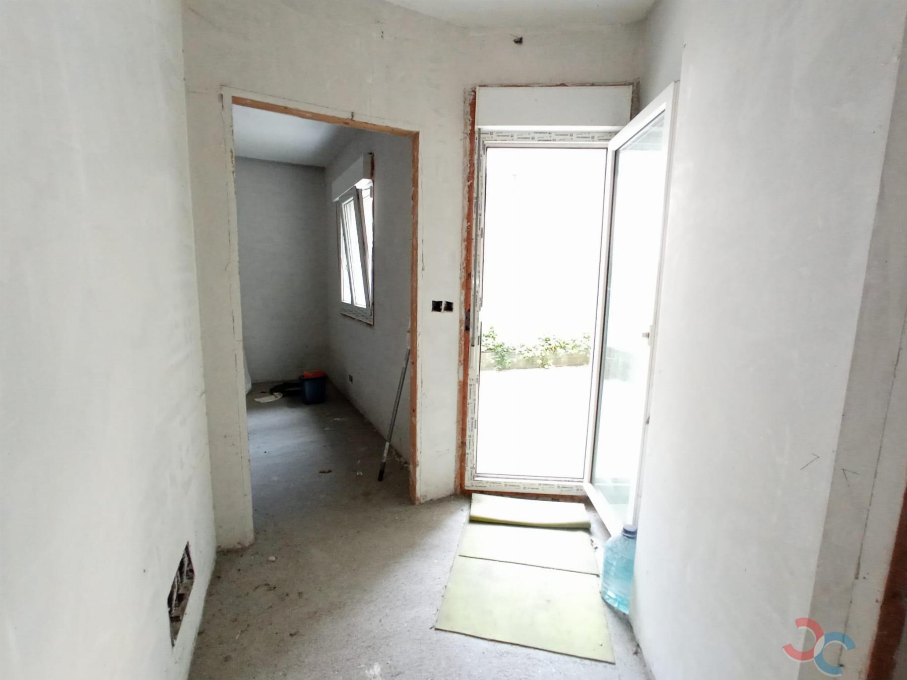 For sale of commercial in Marín