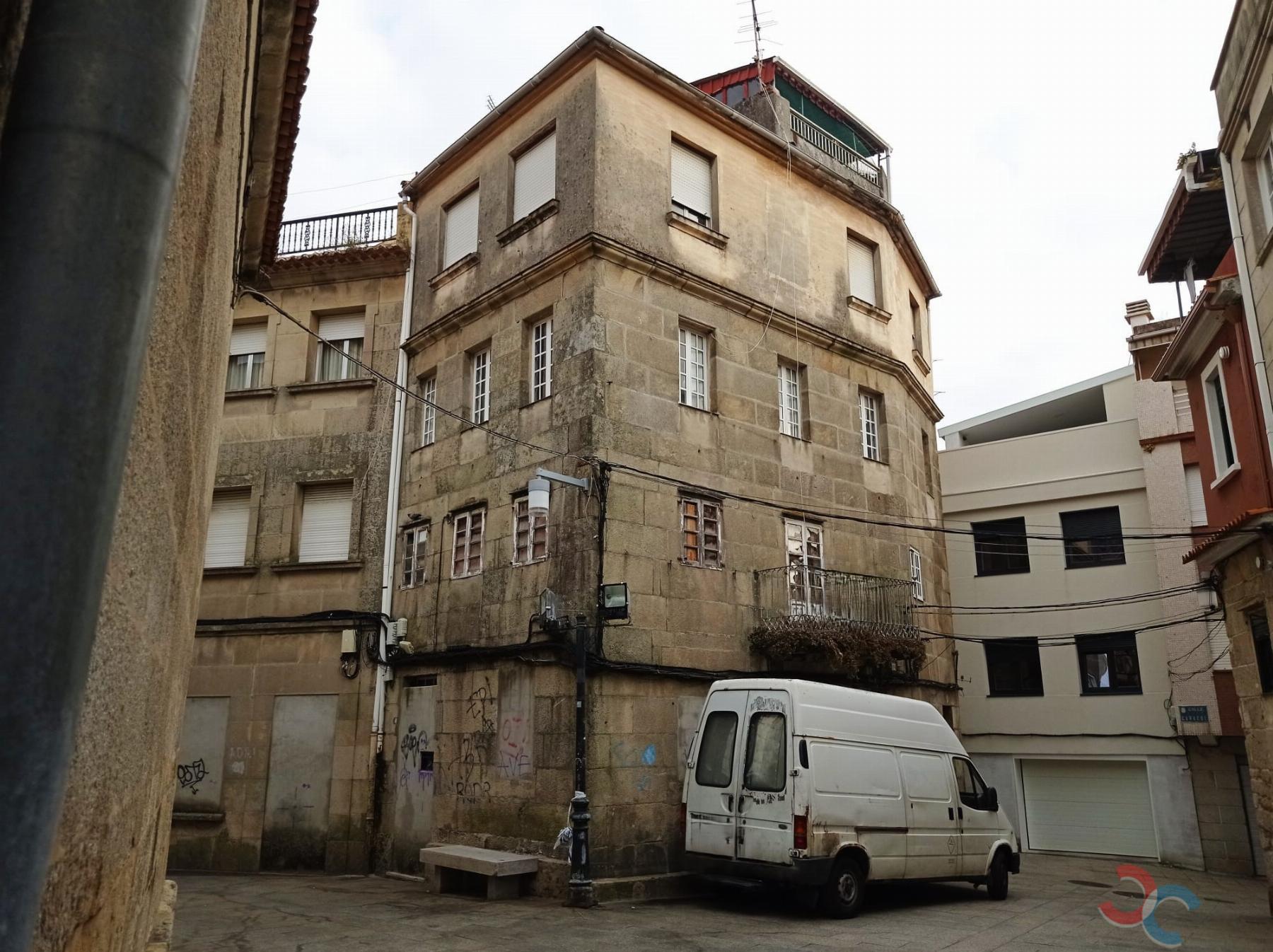 Venda de casa em Marín