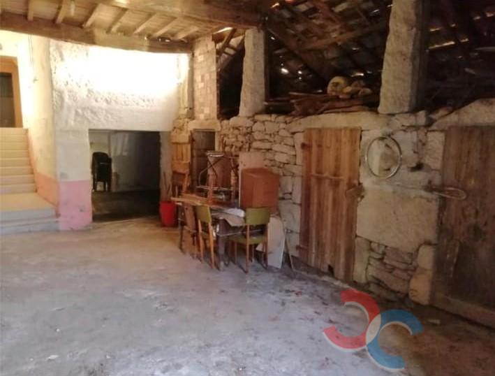 Venda de casa em Marín