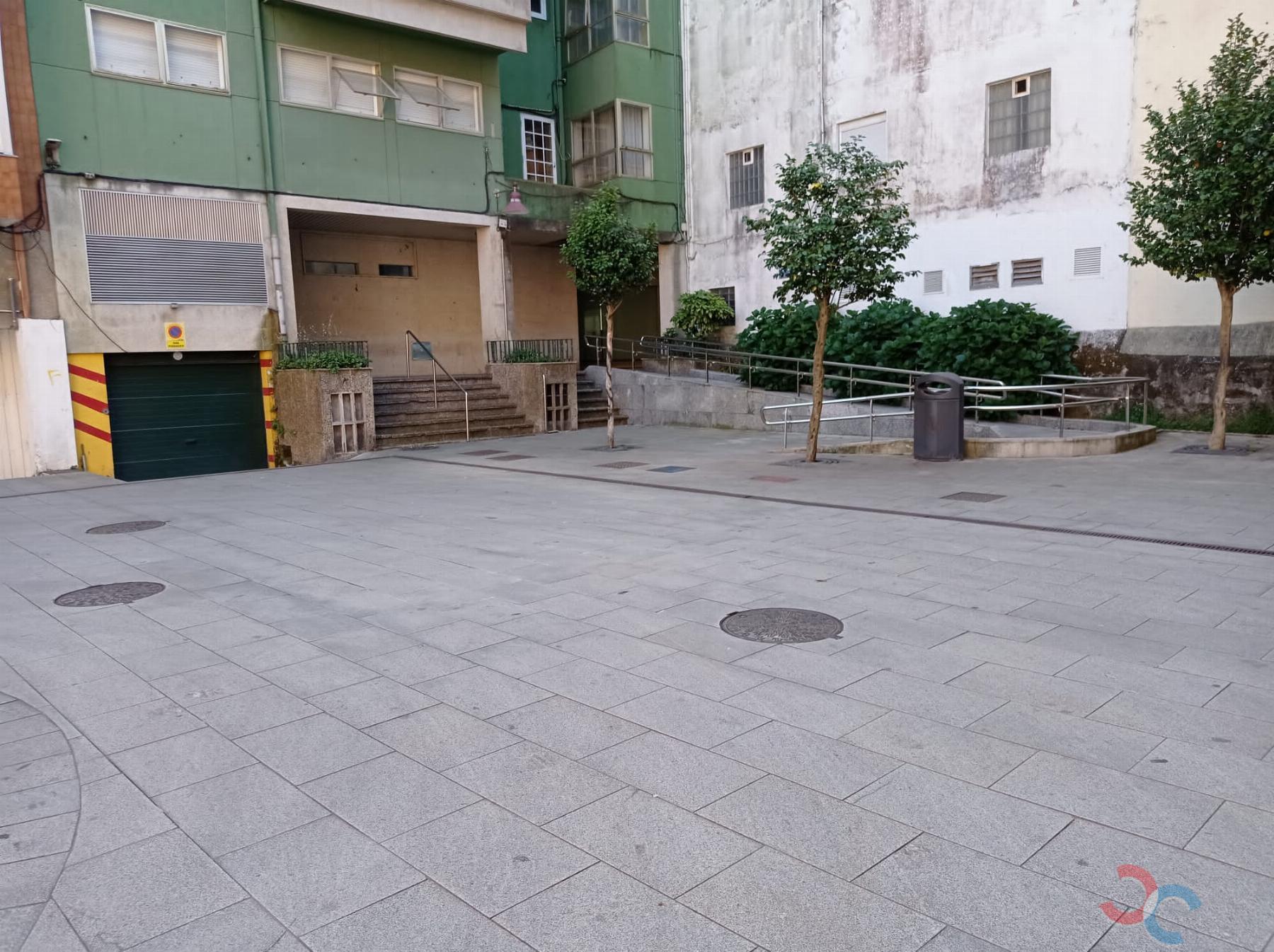 For rent of commercial in Marín