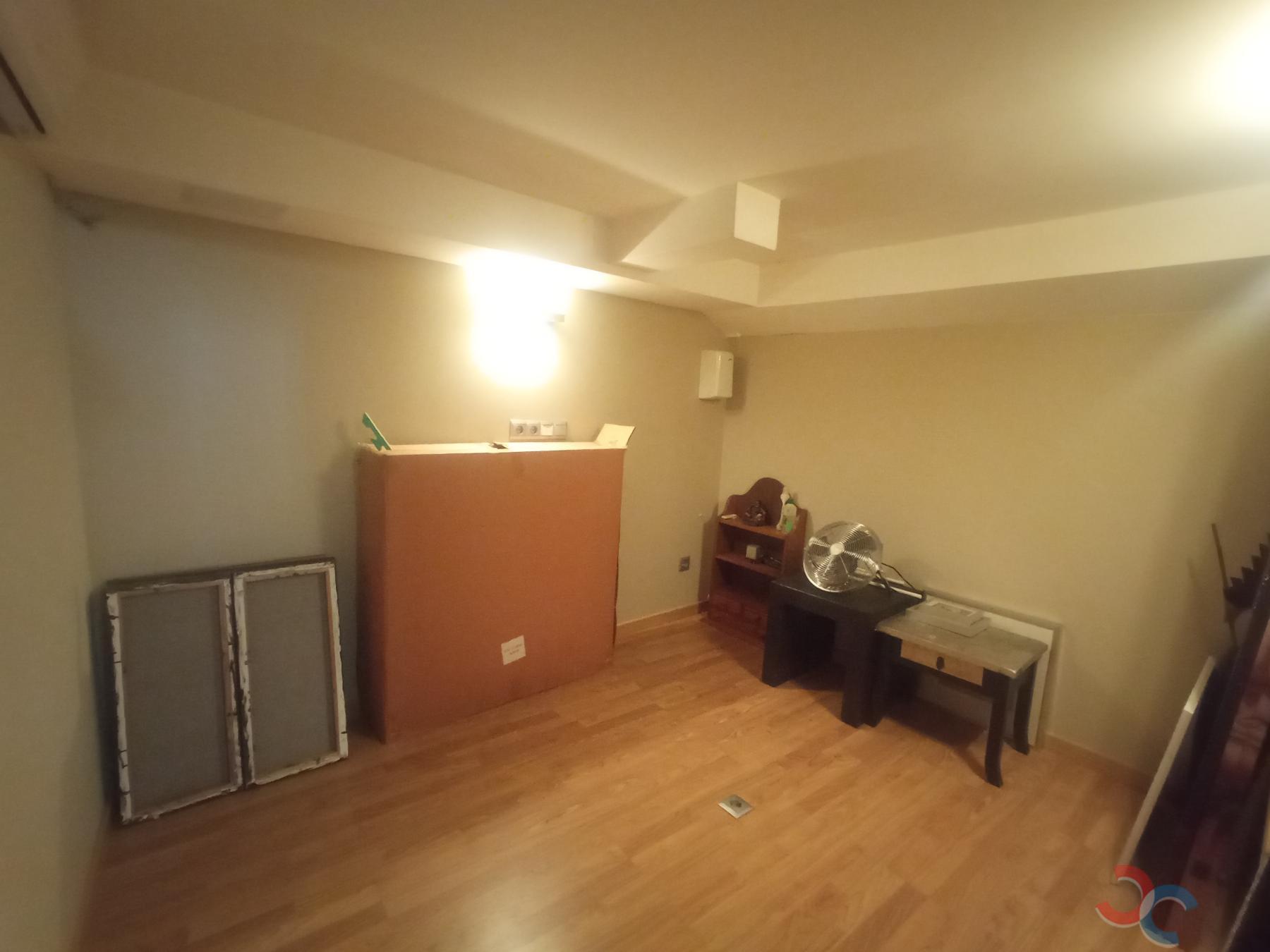 For sale of commercial in Marín