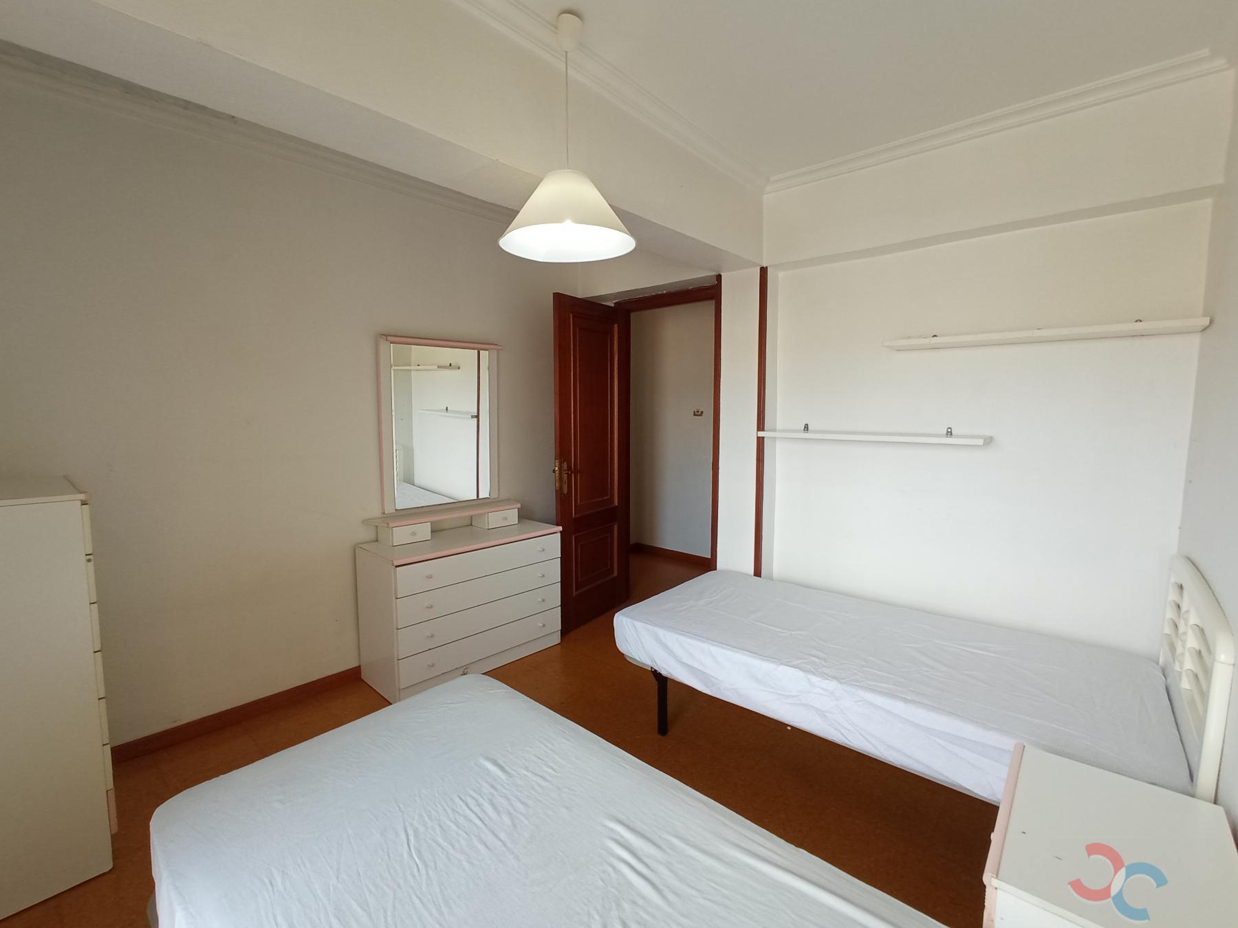 For sale of flat in Pontevedra