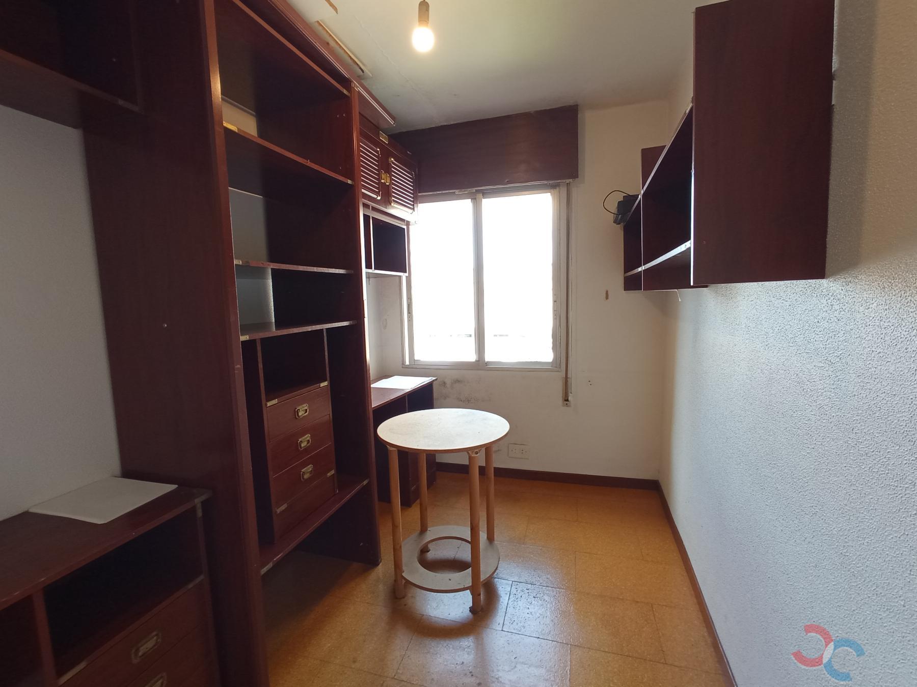 For sale of flat in Pontevedra