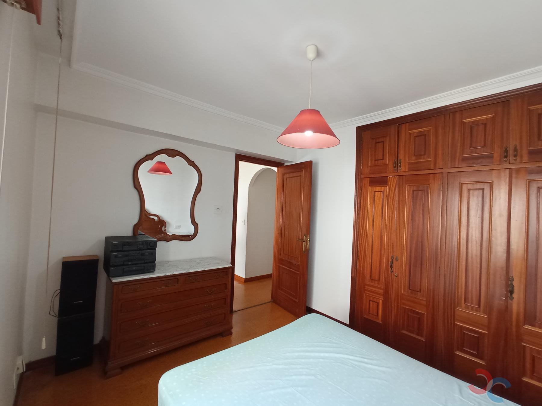 For sale of flat in Pontevedra