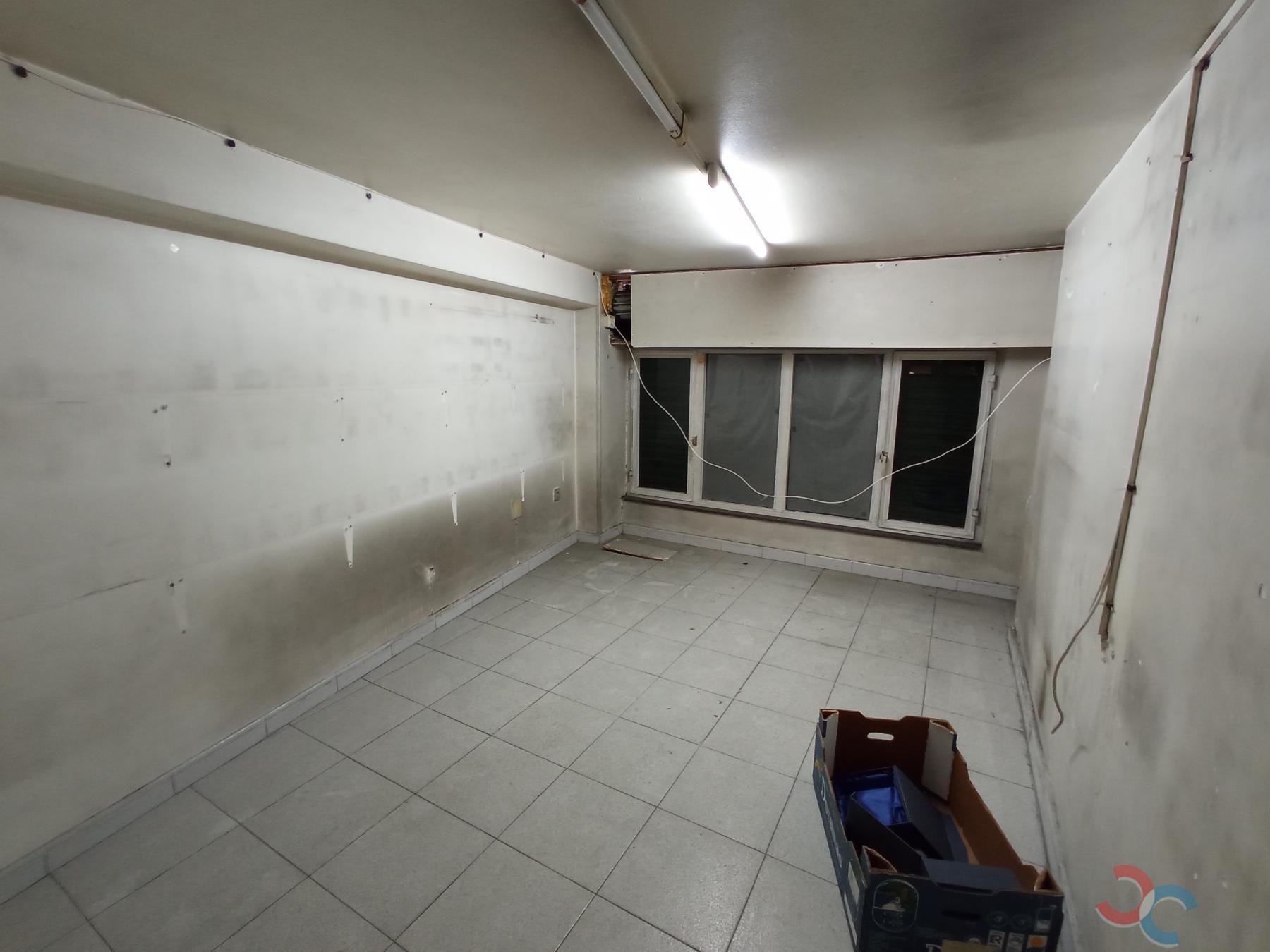 For rent of commercial in Marín