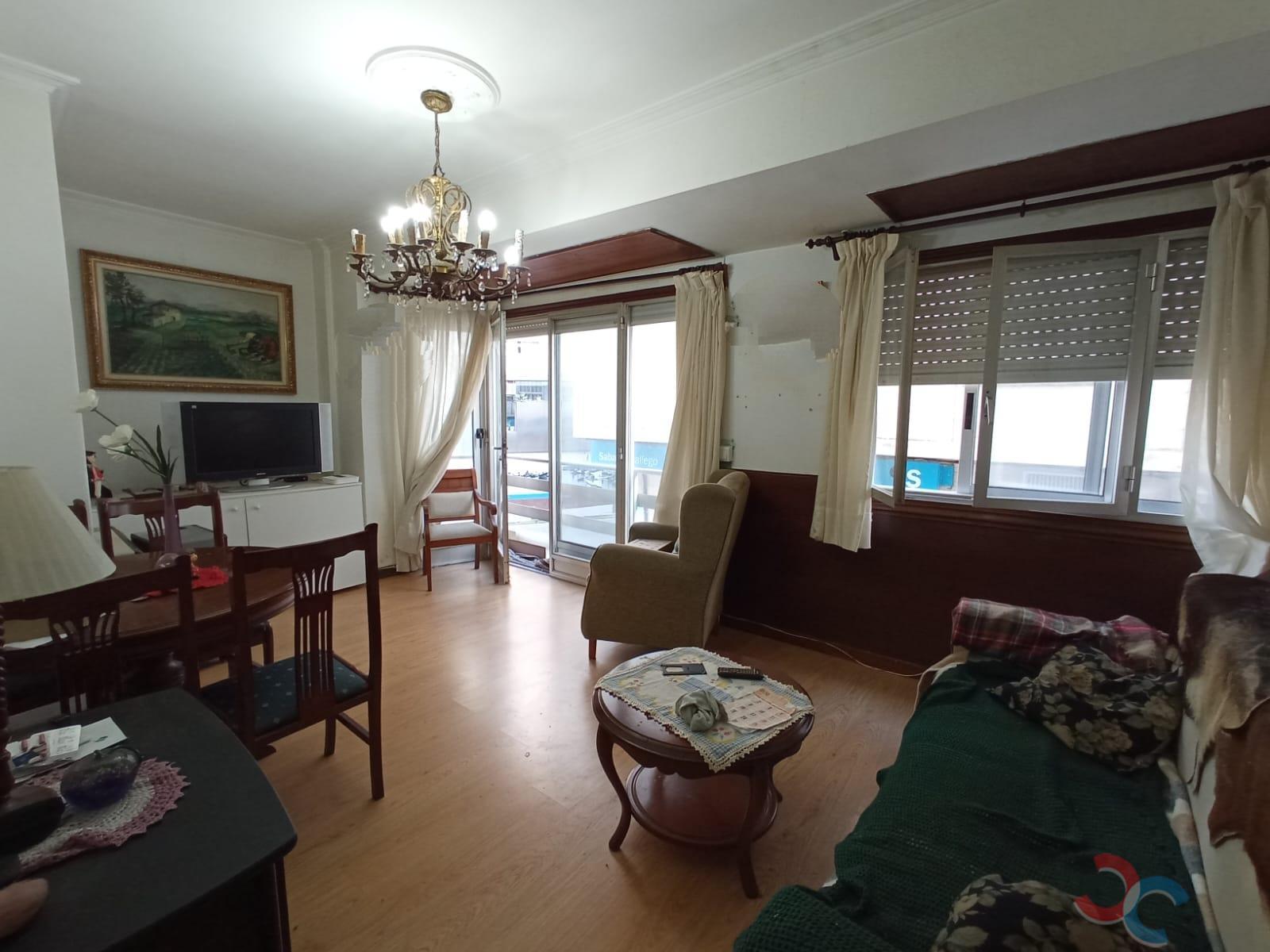 For sale of flat in Marín